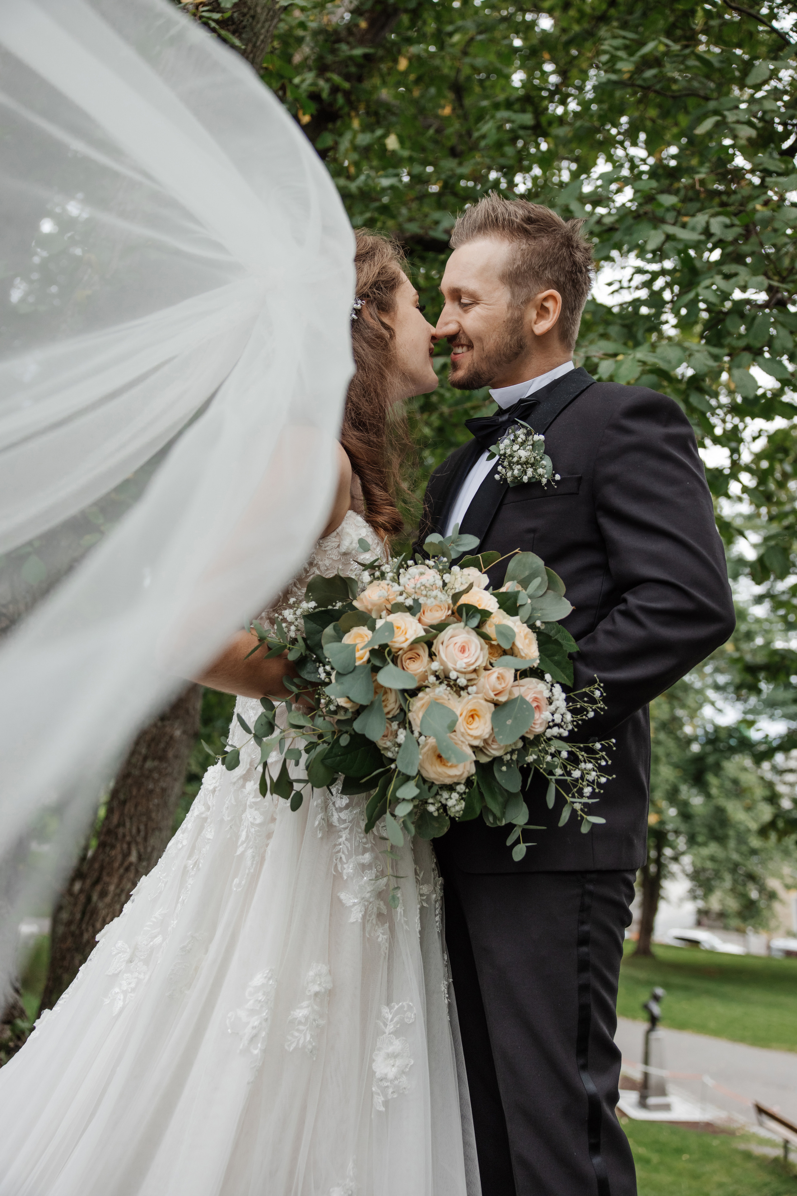 Bryllupsfotograf: Fanget i øyeblikket, for alltid bevart. Bryllupsfotograf i hele Norge