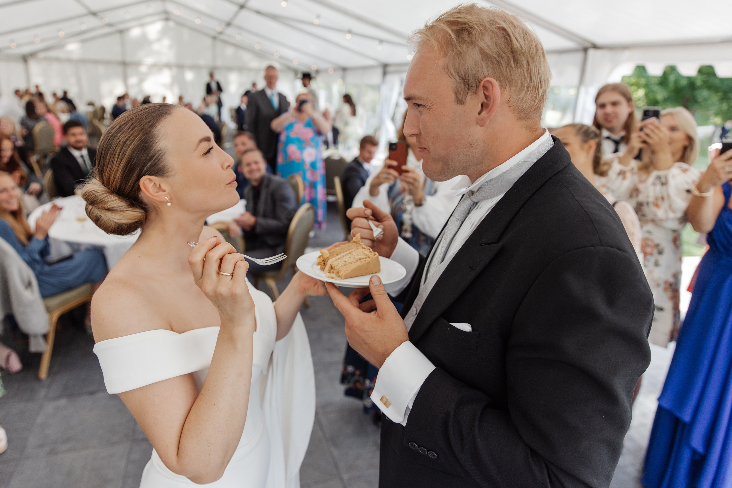 Livets viktigste øyeblikk: Bryllupsfotografi i Oslo. Bryllupsfotograf i hele Norge