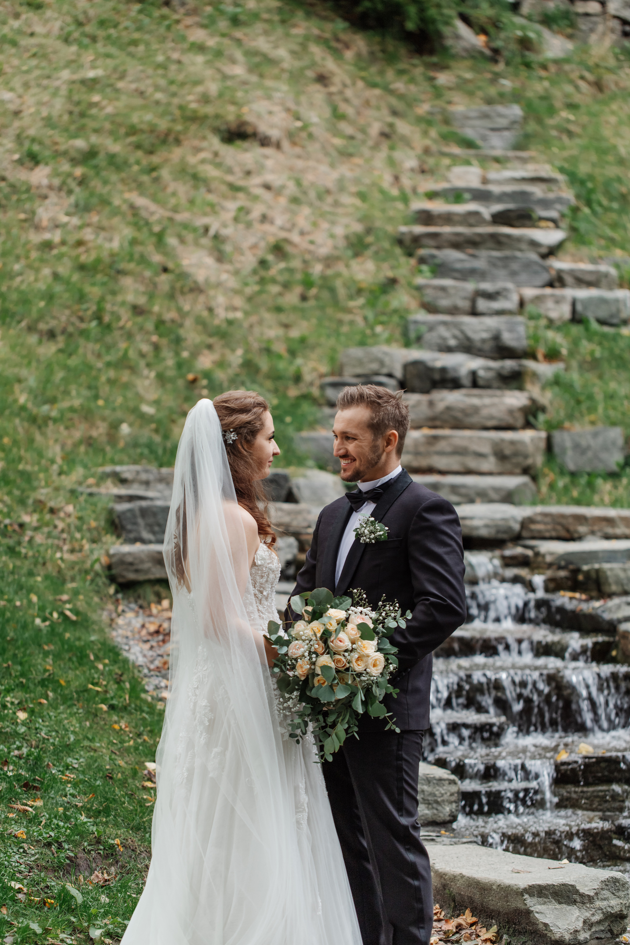 Bryllupsfotograf: Fanget i øyeblikket, for alltid bevart. Bryllupsfotograf i hele Norge