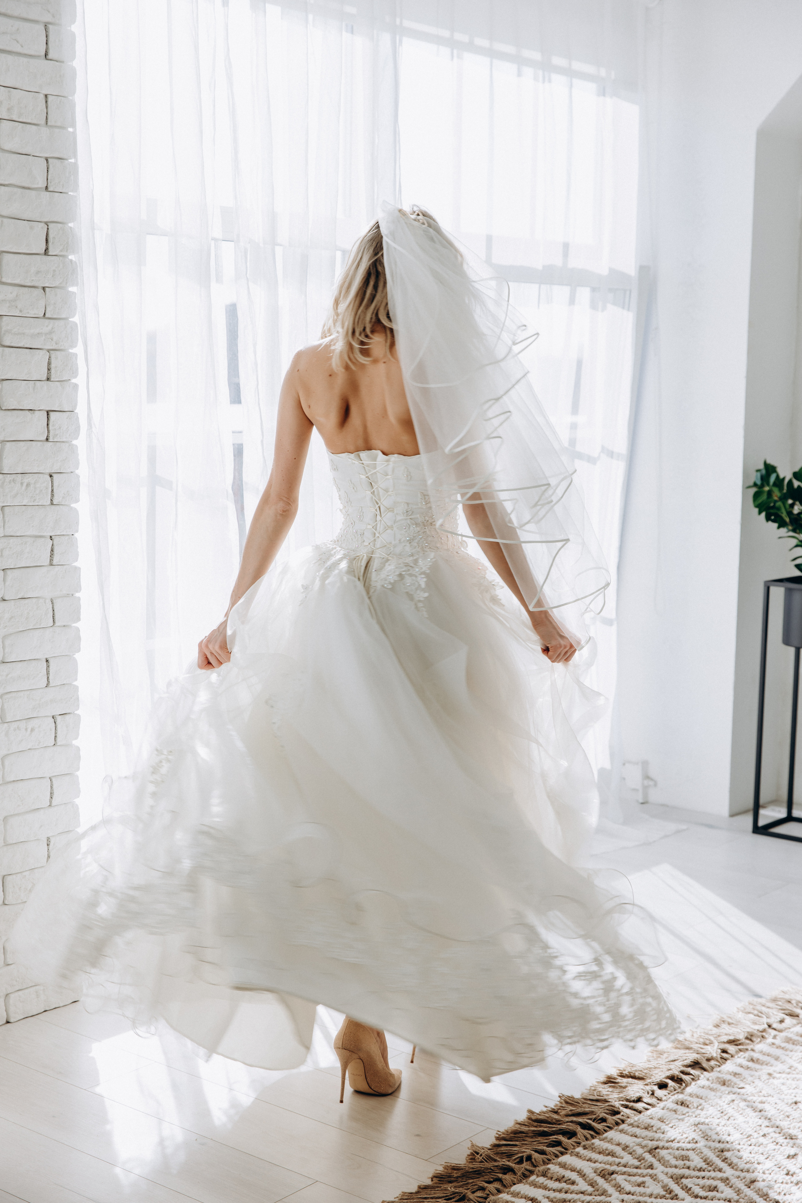 Oslo Bryllup: Kunst av Å fange Ekstase og Glede. Bryllupsfotograf i hele Norge