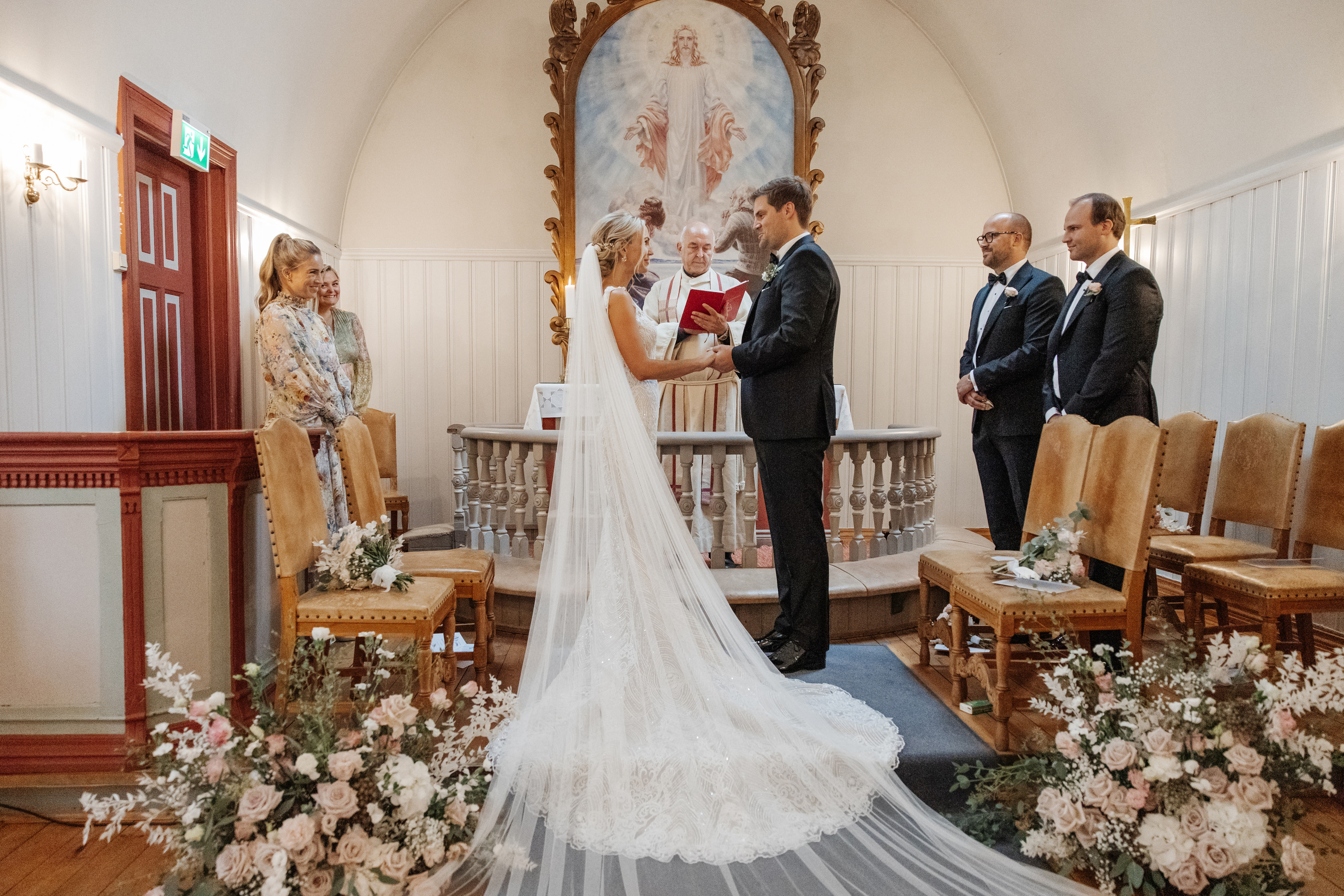 Magiske bryllupsbilder: La oss fange øyeblikket sammen!. Bryllupsfotograf i hele Norge