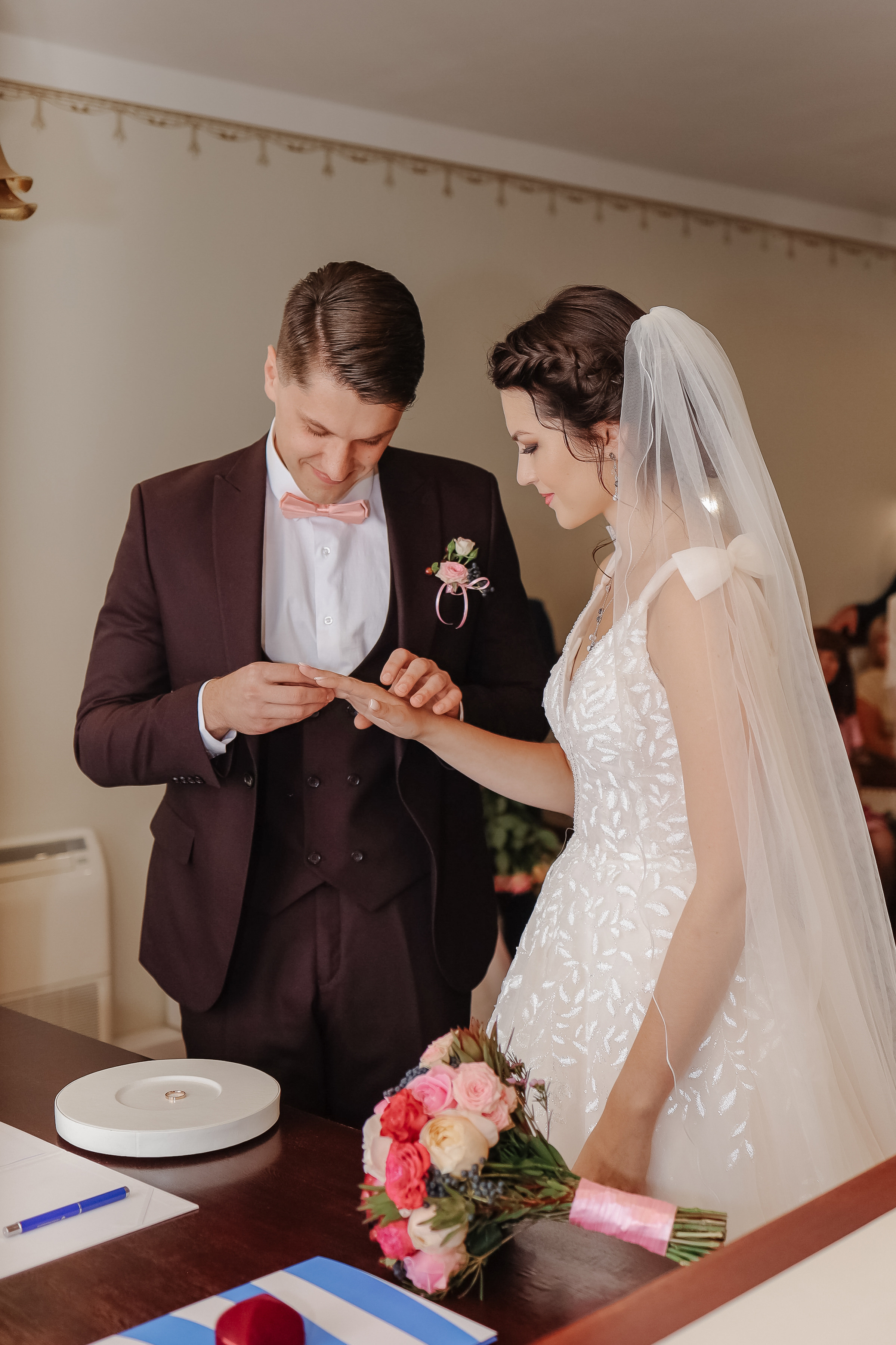 Skapende Bryllupsfotografi: Oslo som Kulisse. Bryllupsfotograf i hele Norge