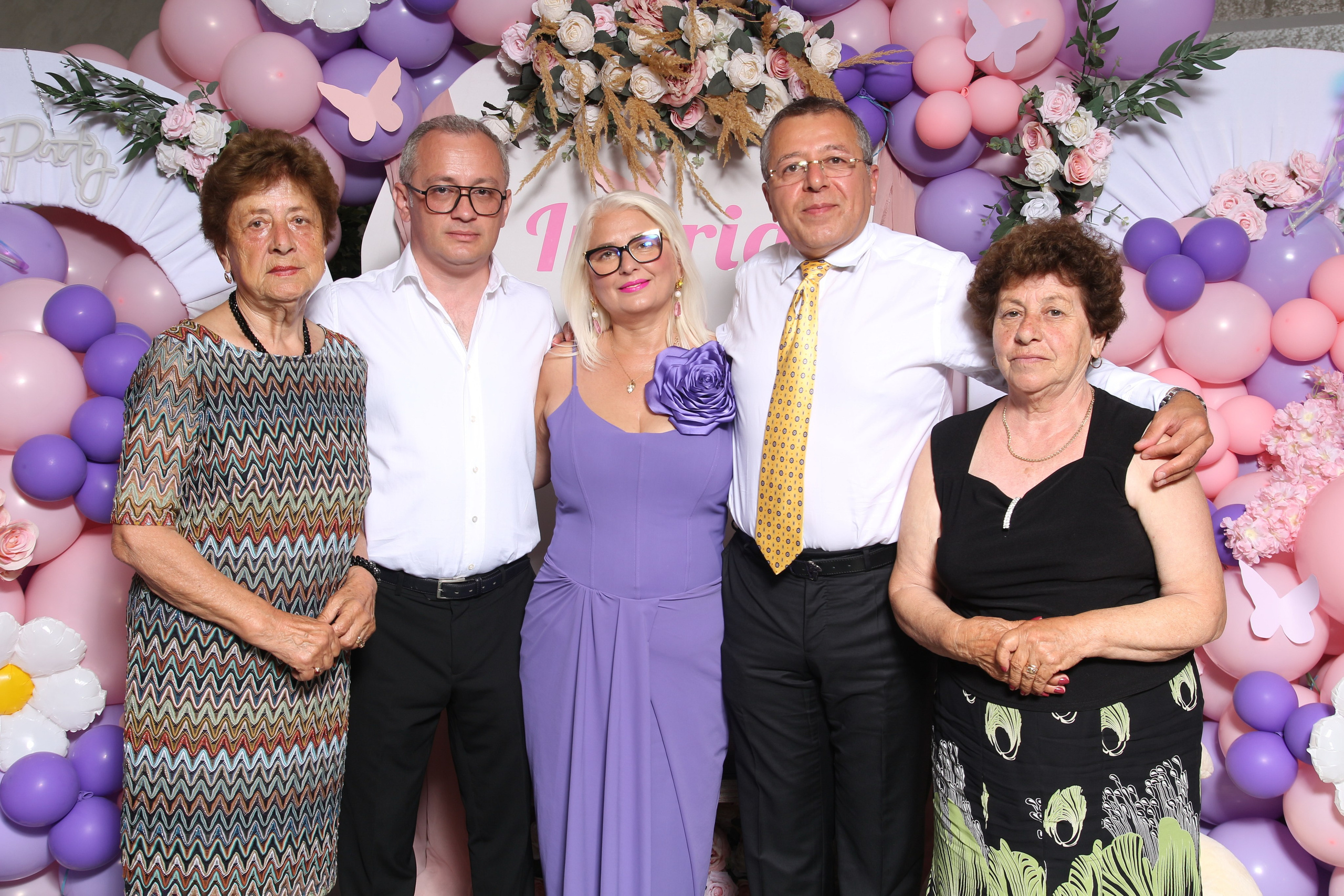 BYZO MEDIA. PETRU BYZO - family and children photographer in ROMANIA