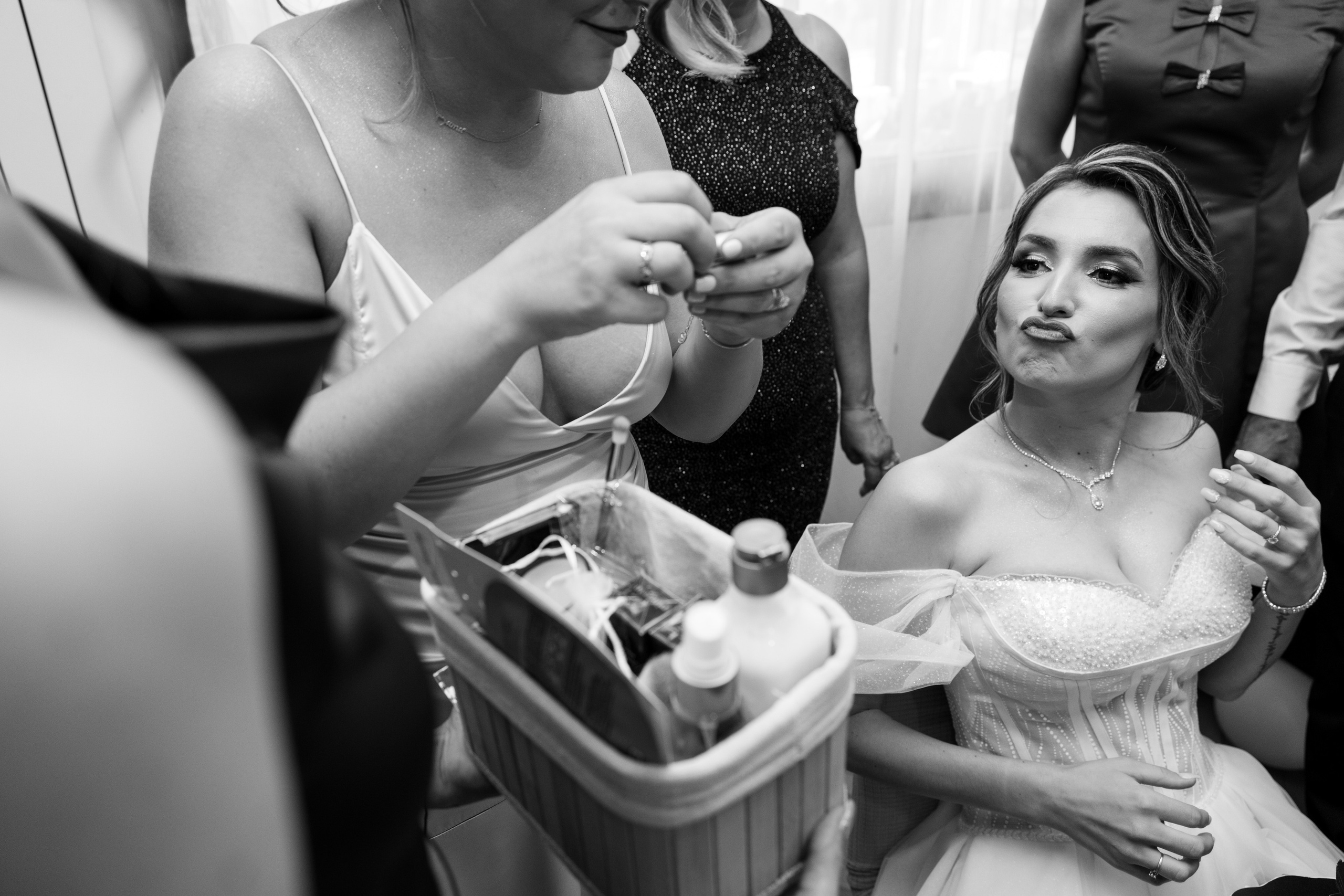 Portofoliu. Fotograf de nunta — Ionut Belea dar si evenimente corporate din Romania