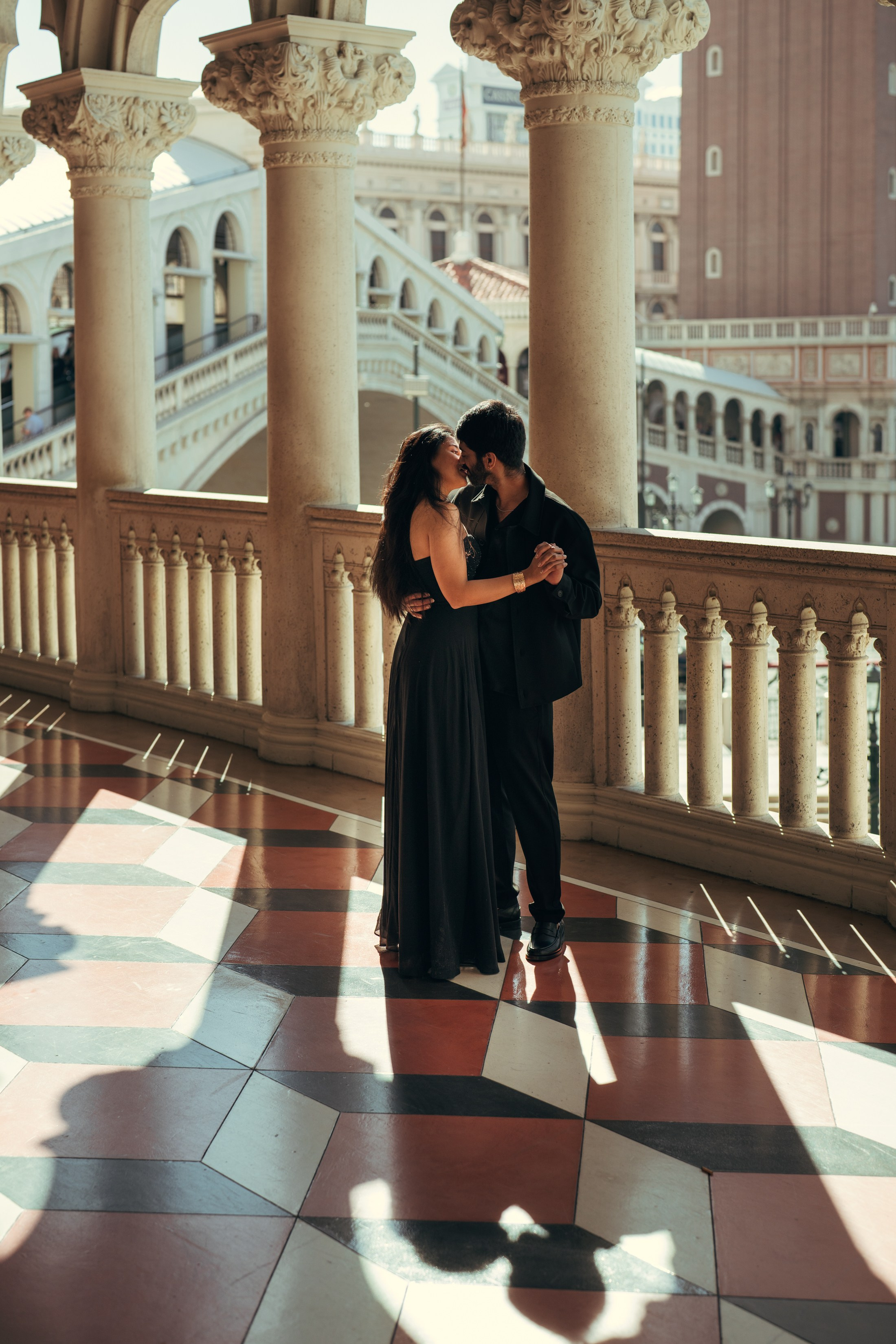 Khola&Meghana. Wedding & elopement photographer Viktoriya Kravtsov. Las Vegas