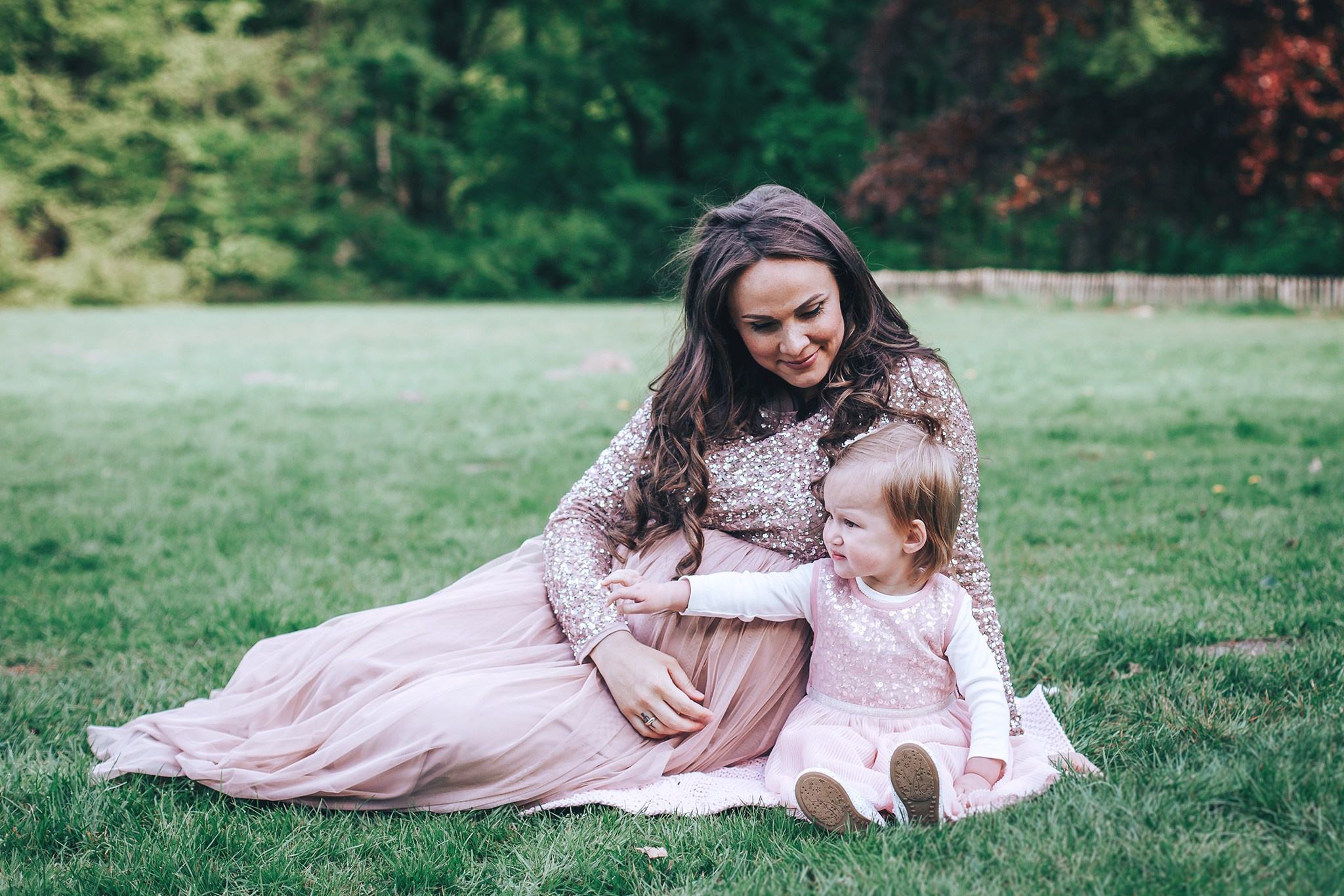 Ekaterina and her family. Amina Gunenc - bruiloft- en familie fotograaf in Nederland