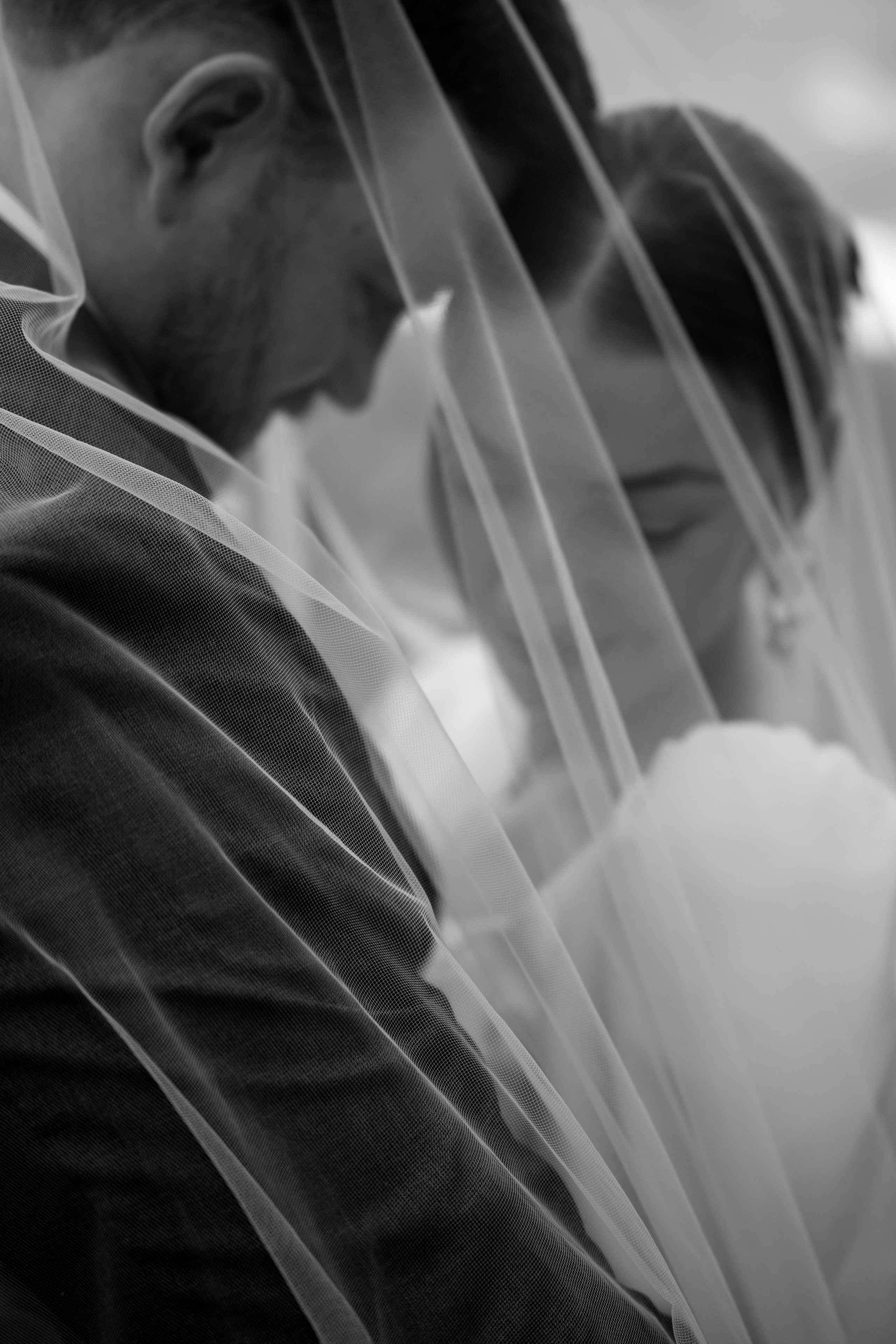 Elopment in Cortona. Villa Falconiere. Wedding Photographer in Italy