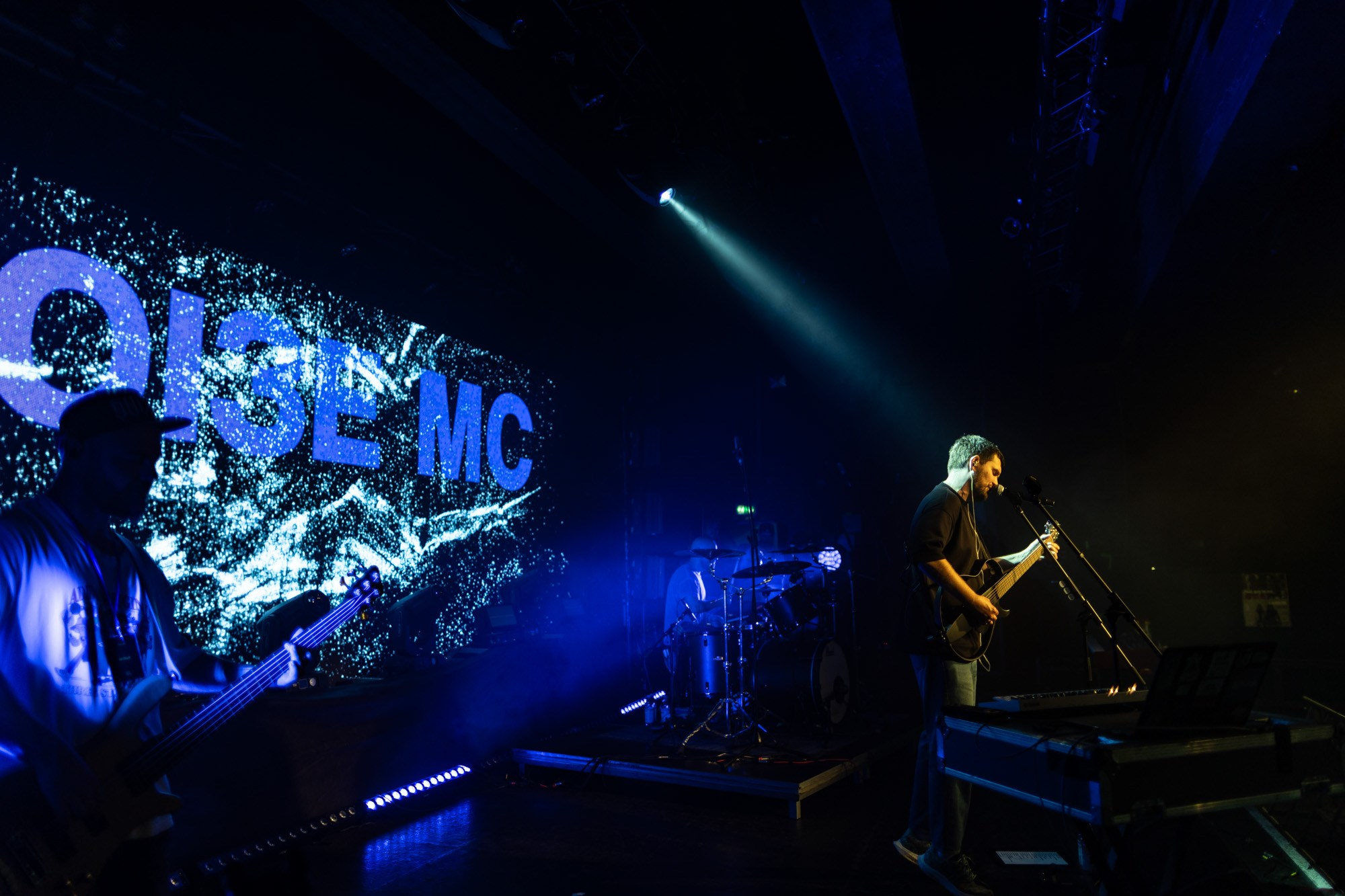 Noise MC. Dmitrii Lukinykh | Visuelles Storytelling & Cinematische Fotografie in Hamburg