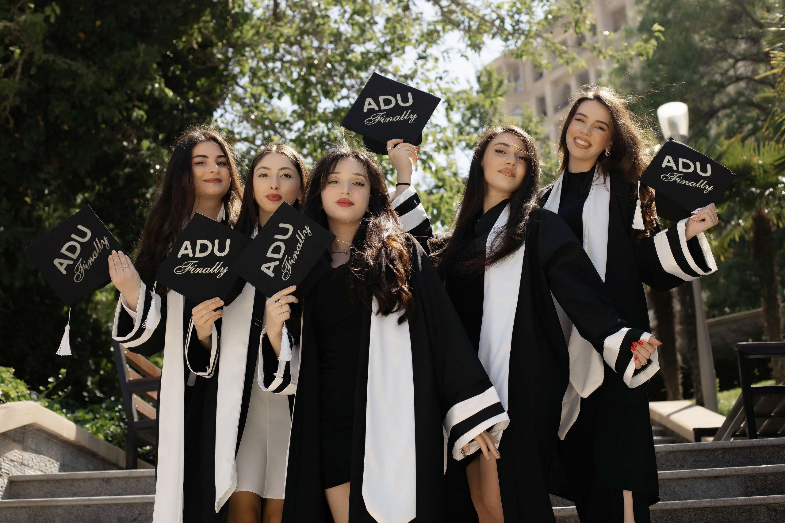 Premium mezun xalati, qara mezun geyimi, ag mezun libasi, qirmizi sarfli mezun paltari, mezun aksesuarlar, mezun papaqlari, mezun lentleri, mezun hediyyeleri, mezun fotosessiya geyimleri, mezun cekilisi ucun geyimler, mezun tedbirleri ucun aksesuarlar, mezun geyimlerinin icare ve satisi, premium mezun libaslari, mezun geyimleri online sifaris, mezun geyimleri Bakida, mezun geyimleri qiymetleri, mezun geyimleri modelleri, Mezun cekilisi, mezun fotosessiyasi, mezun cekilisi ucun geyimler, mezun mantiyasi cekilisi, mezun fotosessiya ideyalari, mezun gunu fotosessiya, mezun xatireleri, mezun papaqlari ile fotosessiya, mezun lentleri ile cekilis, ferdi mezun fotosessiyasi, qrup mezun cekilisi, mezun fotosessiya mekani, mezun ucun ideal cekilis fonlari, mezun fotosessiya aksesuarlari, mezun albomu sekilleri, mezun cekilisi poza ideyalari, universitet mezun fotosessiyasi, kollektiv mezun fotosessiyasi, mezun xalatlari ile cekilis, mezun mantiyasi fotosessiyasi, mezun geyimleri ile professional cekilis, mezun tebrik fotosessiyasi, en yeni mezun cekilis trendləri, mezun fotosessiya xidmetleri, premium mezun cekilisi, mezun cekilisi ucun dekorlar, mezun fotosessiyasi aksesuarlar, mezun gunu en gozel fotolar, mezun cekilisi fotostudiya, bakida mezun fotosessiyasi, xaricde mezun cekilisi, mezun gunune ozel cekilis,Məzun mantiyaları, eksklüziv məzun geyimləri, ağ və qara məzun libasları, məzun üçün xüsusi şarf modelləri, məzun papağı və aksesuarları, fərdi dizayn məzun geyimləri, məzun tədbiri üçün ən yaxşı seçimlər, məzun fotosessiyası üçün ideal libaslar, məzun mərasimi geyimləri, keyfiyyətli məzun mantiyası, rahat və şık məzun geyimləri, məzun üçün lent və tac modelləri, məzun simvolik medalları, icarəyə verilən məzun libasları, məzun geyimlərinin sərfəli qiymətləri, onlayn məzun geyimi sifarişi, məzun paltarı mağazası, dəbli məzun geyimləri, premium məzun mantiyalarının satışı, universitet məzunları üçün mantiyalar, kollektiv məzun geyimləri, məktəb məzunları üçün geyimlər, diplom mərasimi üçün geyimlər, fərqli rəngdə məzun libasları, ən yeni məzun geyimləri, rahat və premium məzun geyimi seçimləri, Bakıda məzun geyimi mağazası, məzun üçün ən yaxşı libaslar