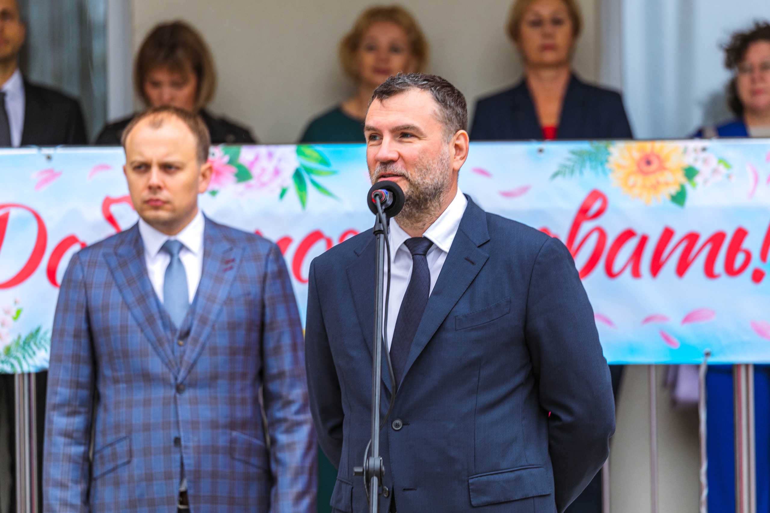  вице-губернатор Санкт-Петербурга Евгений Разумишкин на открытие школы ГБОУ СОШ No 531, 2024 г