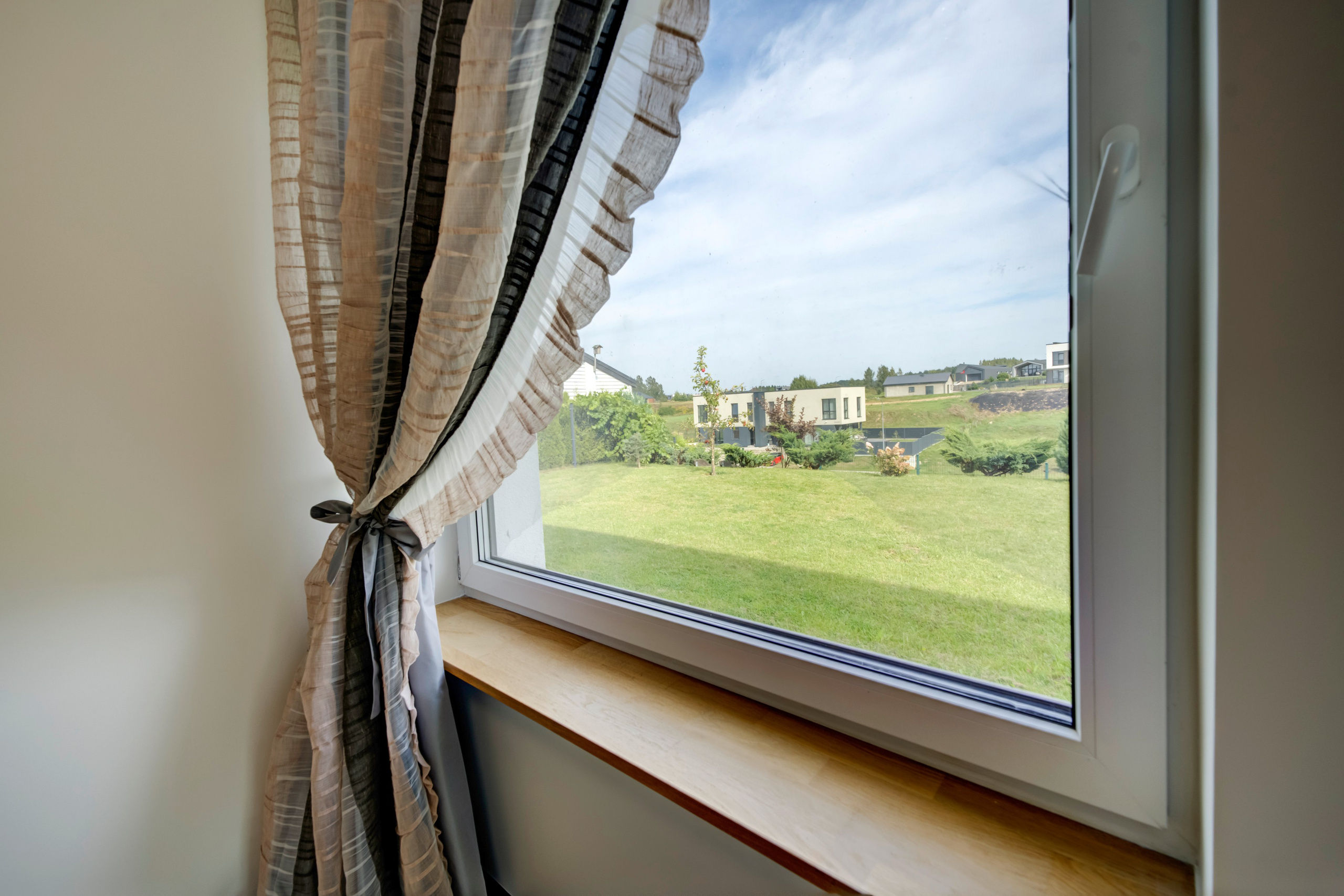 Kalvių 2-oji, Pikutiškės. Namas. Elina Sapiega fotografė Vilniuje