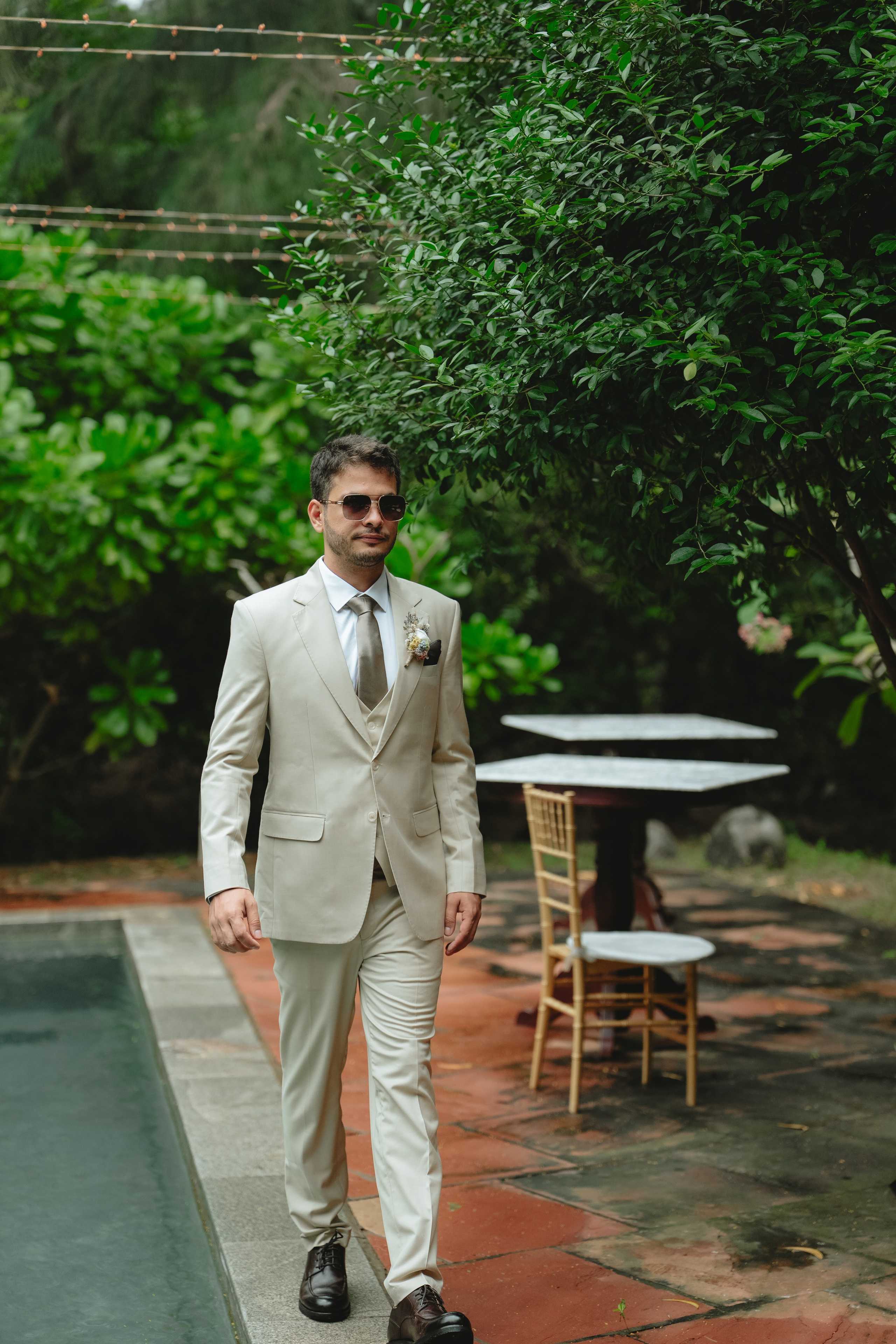 Not a Usual English Wedding!. Fine art Wedding Photographers in India & Canada