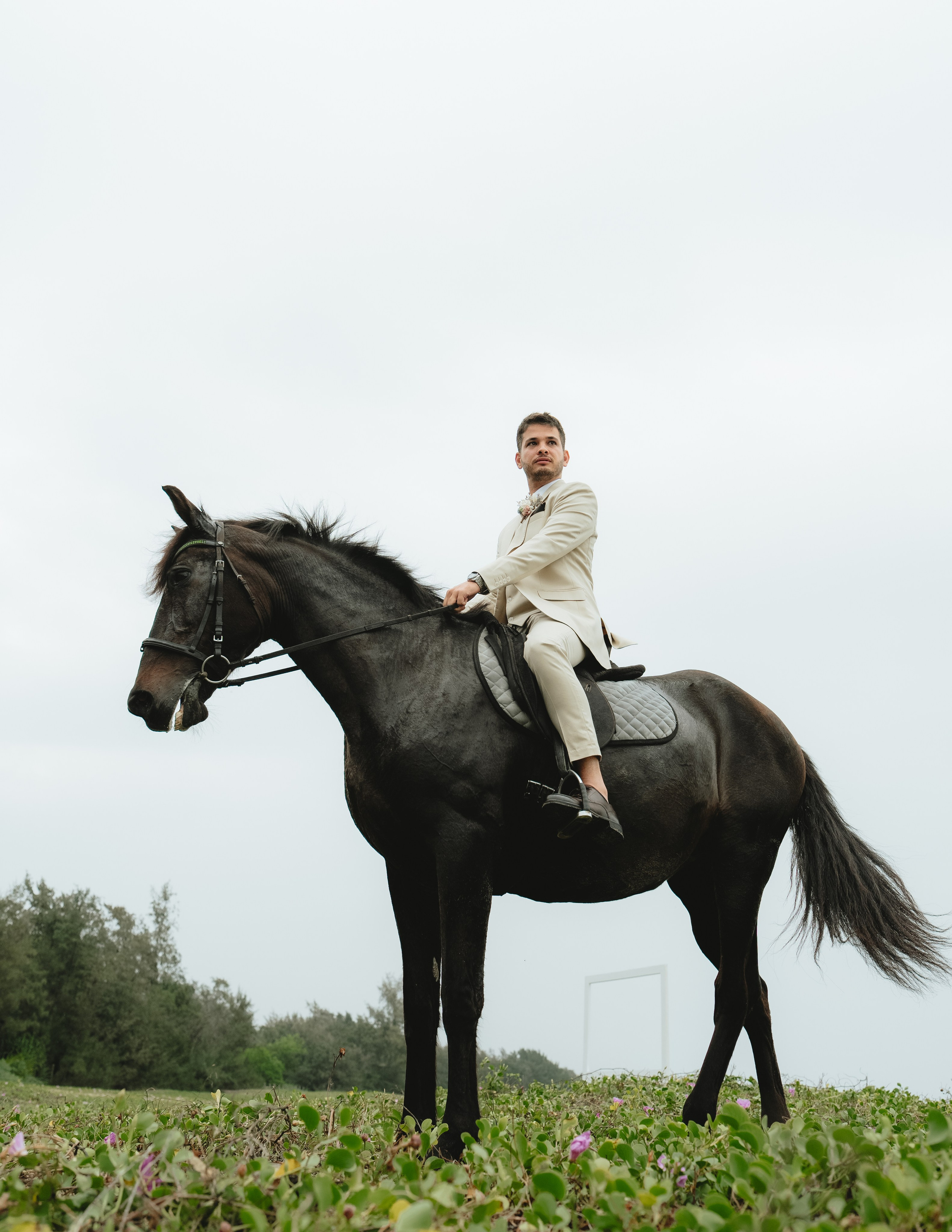 Not a Usual English Wedding!. Fine art Wedding Photographers in India & Canada