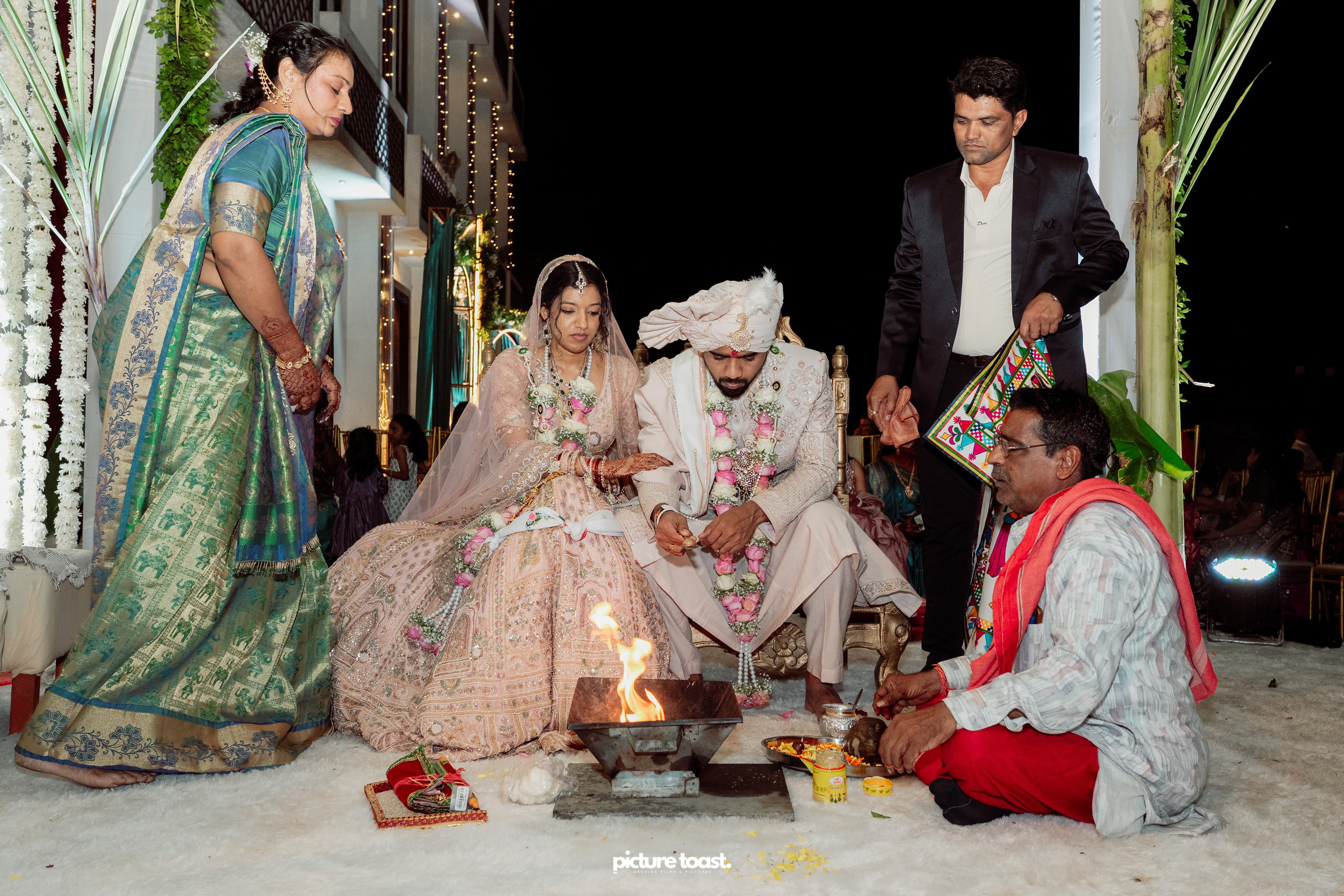 Gujarathi Wedding! Ft. Sahil & Thanima. Fine art Wedding Photographers in India & Canada