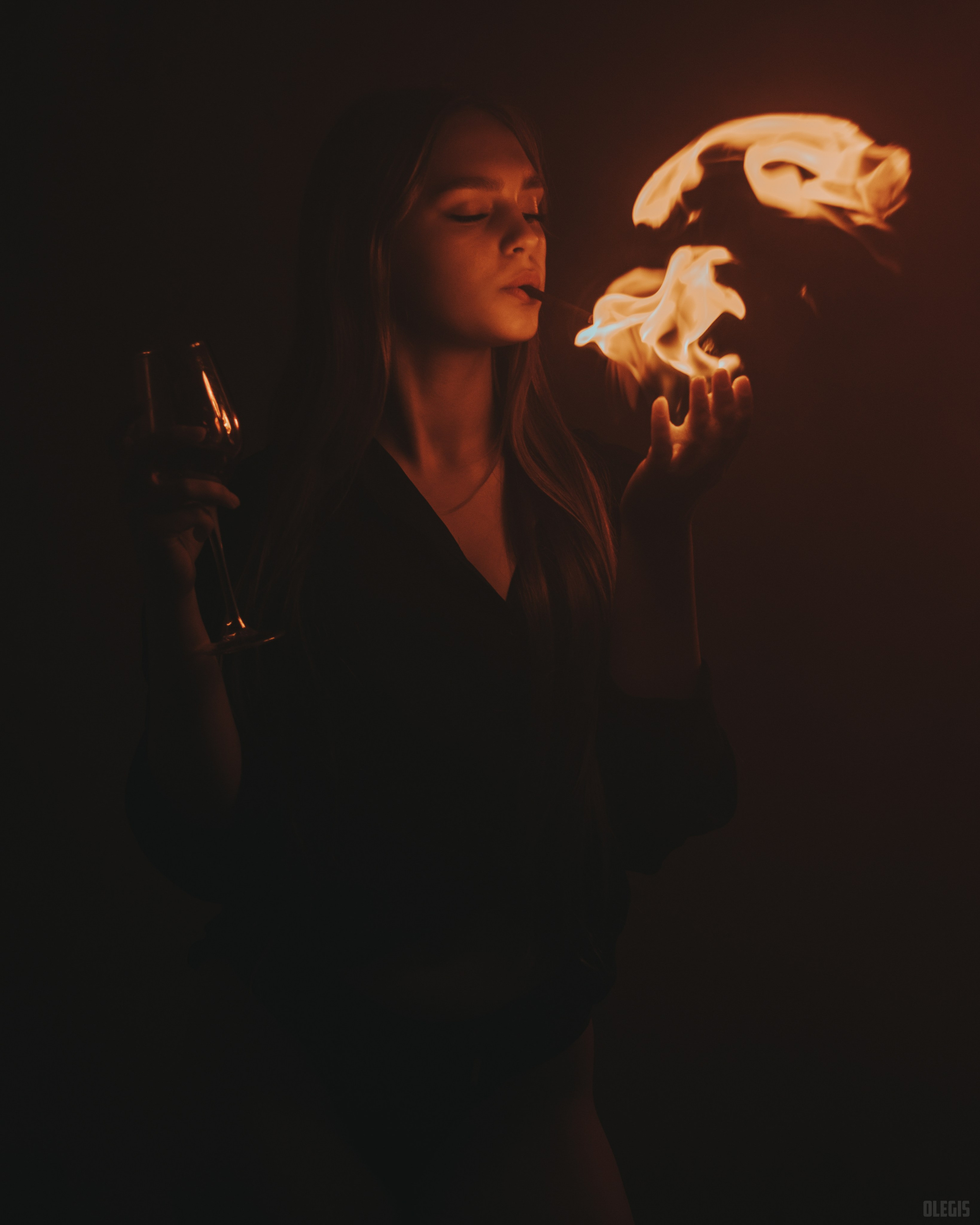 Фотосесія з вогнем. Фотограф | Відеооператор Нікополь Олег Ісаченко