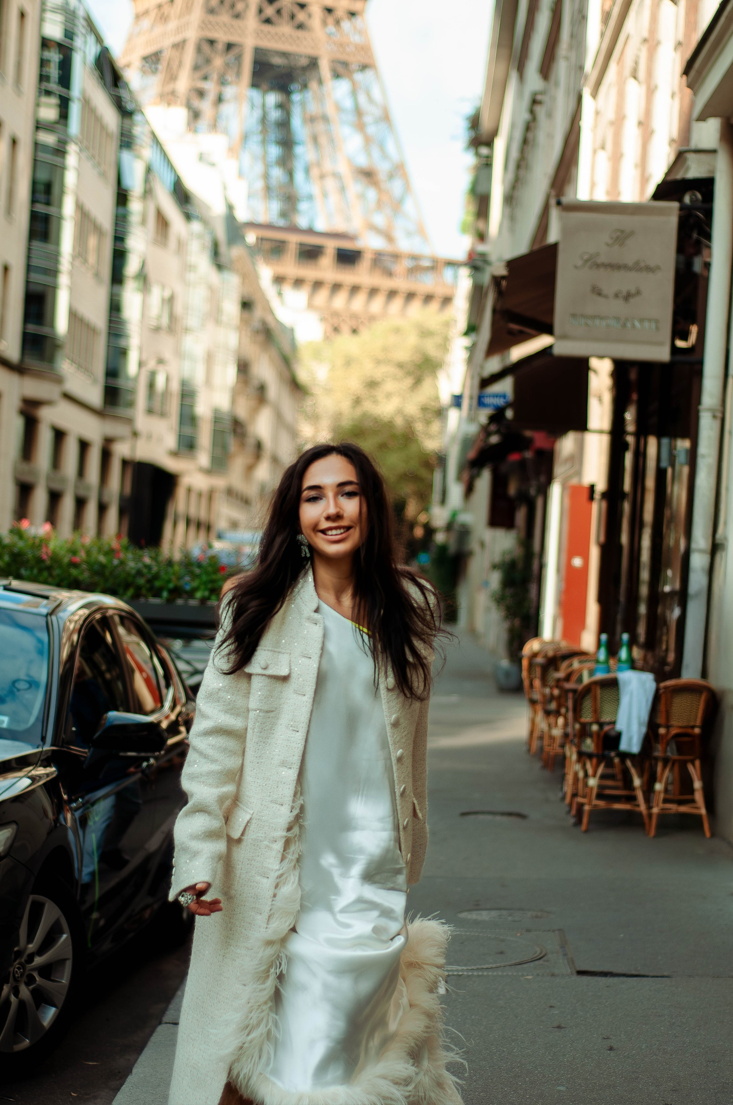 Осенняя фотосессия у Эйфелевой башни. Фотограф в Париже Полина Осипова