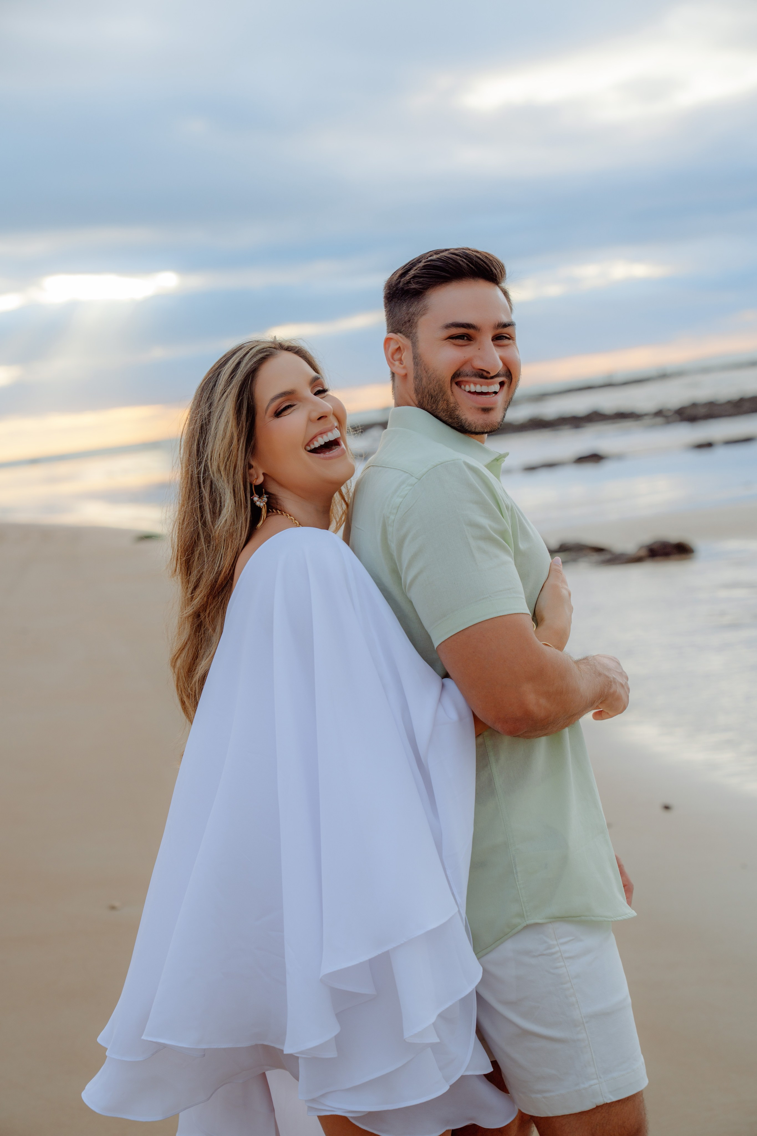 Raquel e Andrey. Luz suave, direção leve e fotos que captam quem realmente você é