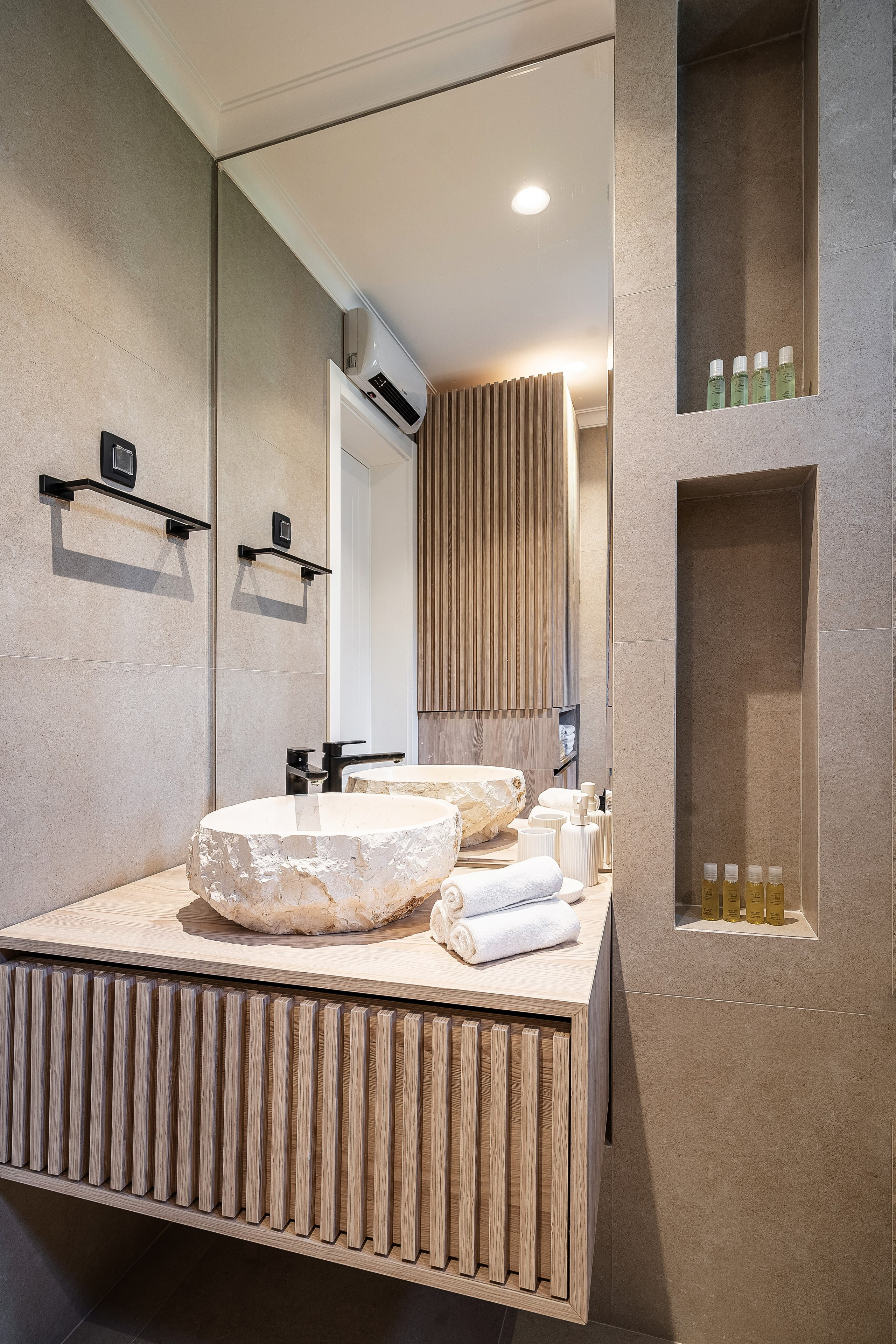 Real Estate Photography. Montenegro. EVAN ARISTOV WEDDING PHOTOGRAPHY — Seattle Wedding Photographer