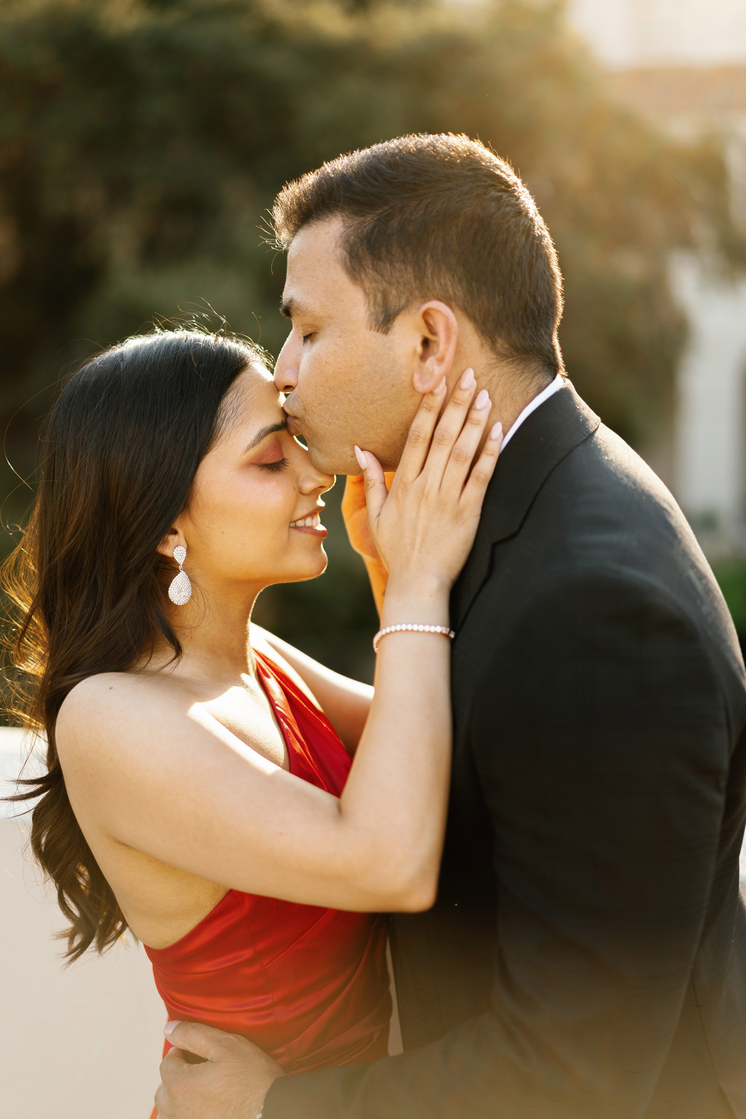 Pasadena Engagement Photo Session. Wedding Photography & Videography Team in California, Los Angeles, San Francisco, San Diego and Travel