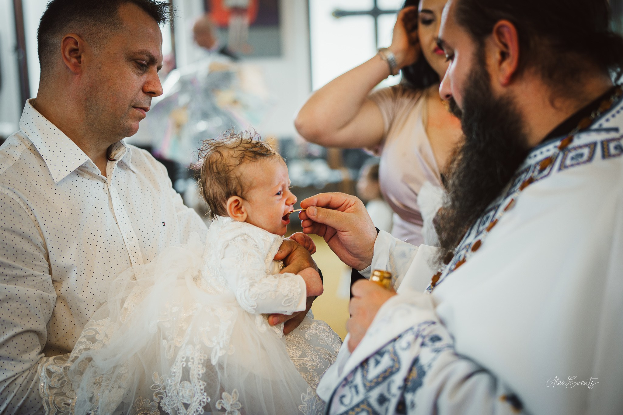 Botez autentic romanesc fotografiat la biserica din Agerbæk Danemarca. AlexEvents Fotograf / Videograf de evenimente Danemarca DK Horsens, Arhus, Odense, Vejle.Nunta, botez, foto-studio