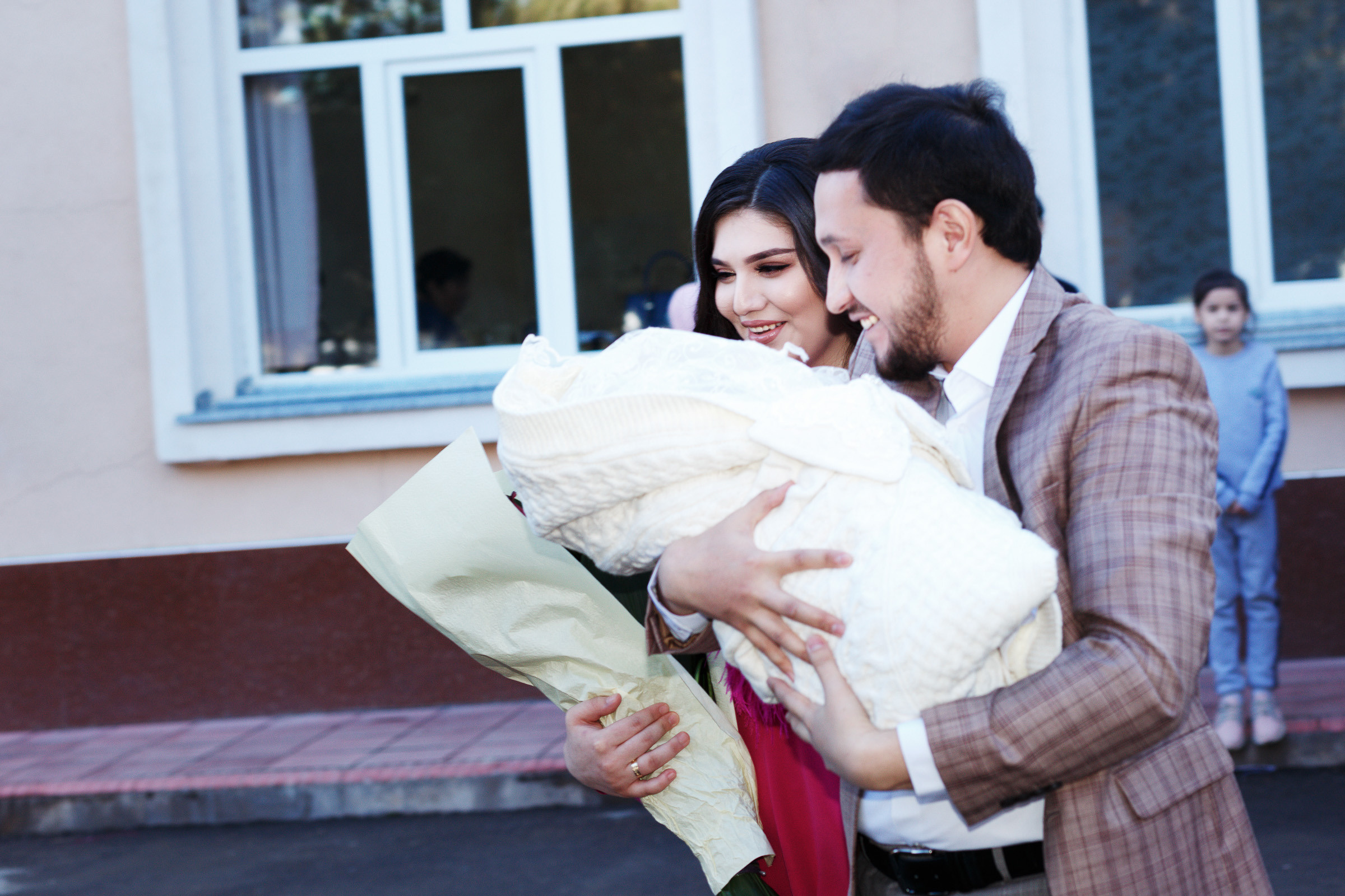 Выписка из роддома в Ташкенте, Узбекистан