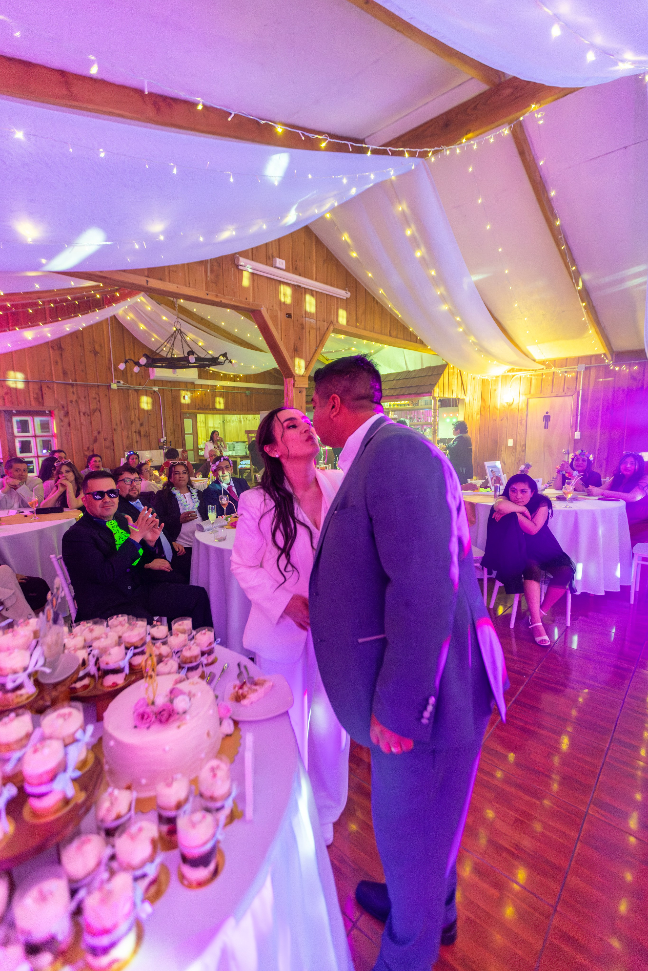 Elizabeth & Luis. Dinka & Emilio - El arte de preservar lo que no se repite