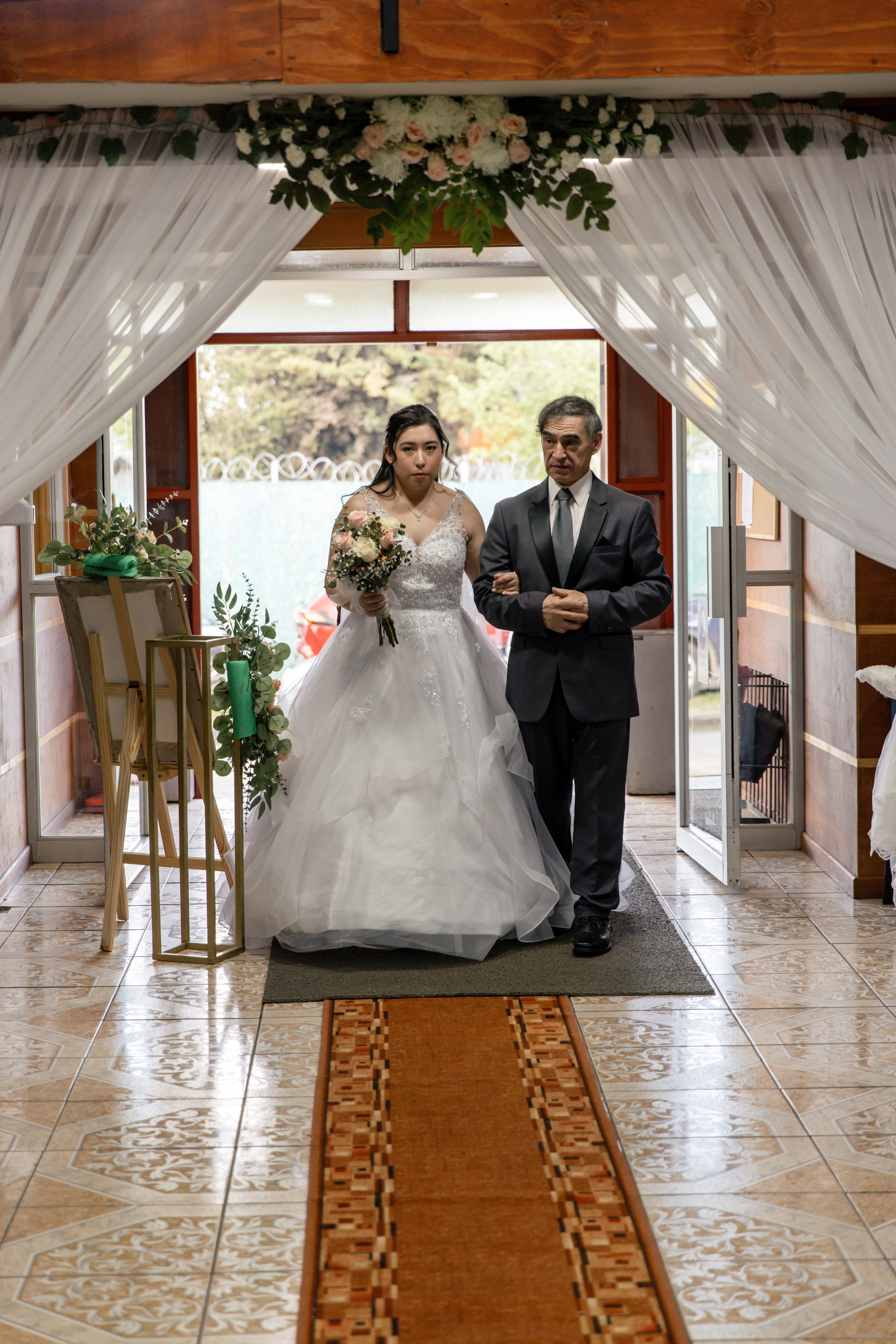 Johana y Edgar. Dinka & Emilio - El arte de preservar lo que no se repite