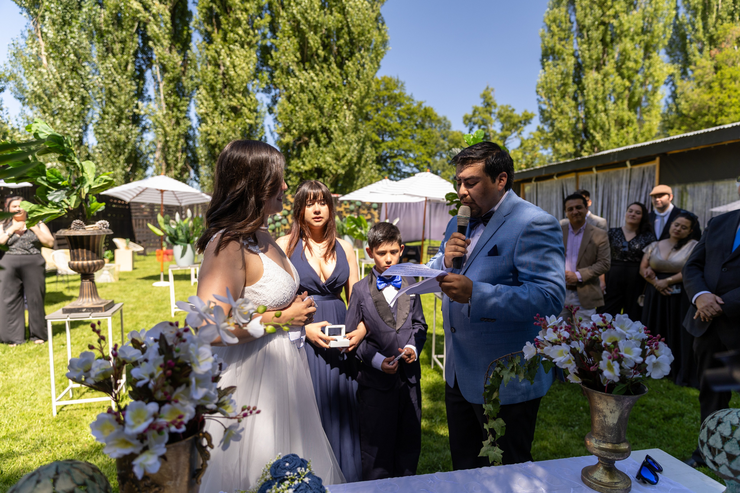 Adriana y Felipe. Dinka & Emilio - El arte de preservar lo que no se repite