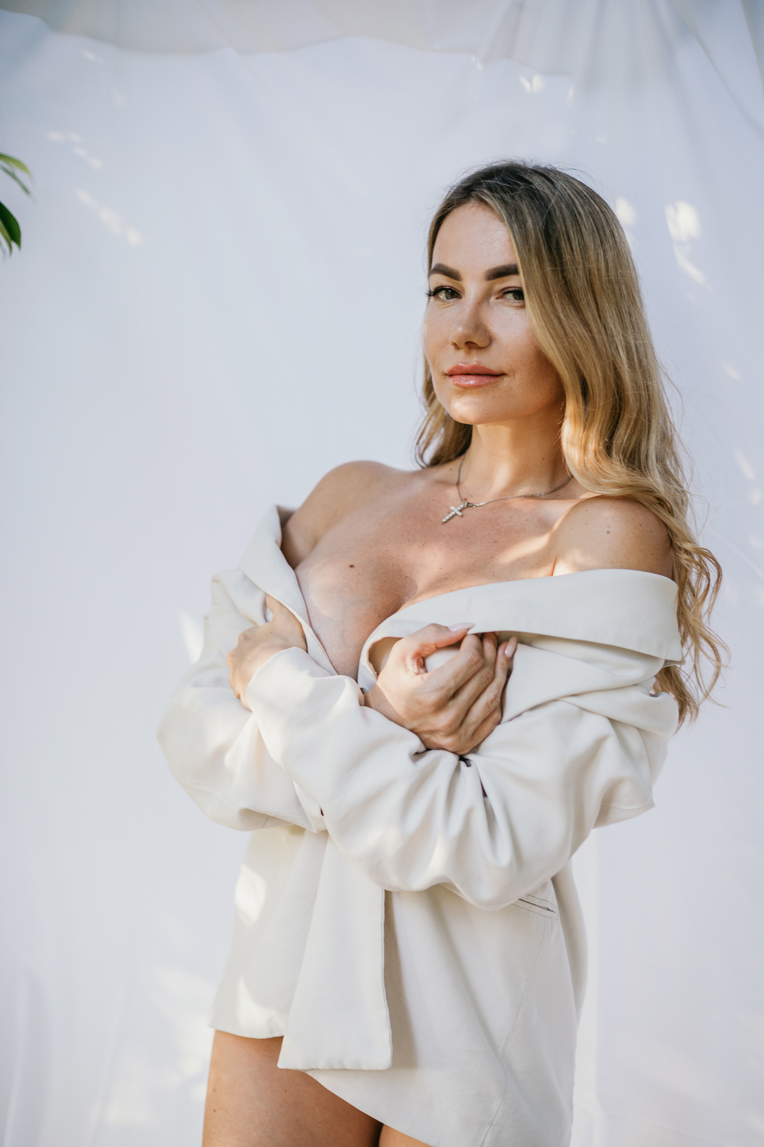 Elvira. Photographer in Barcelona capturing unique stories | Kate Chumak