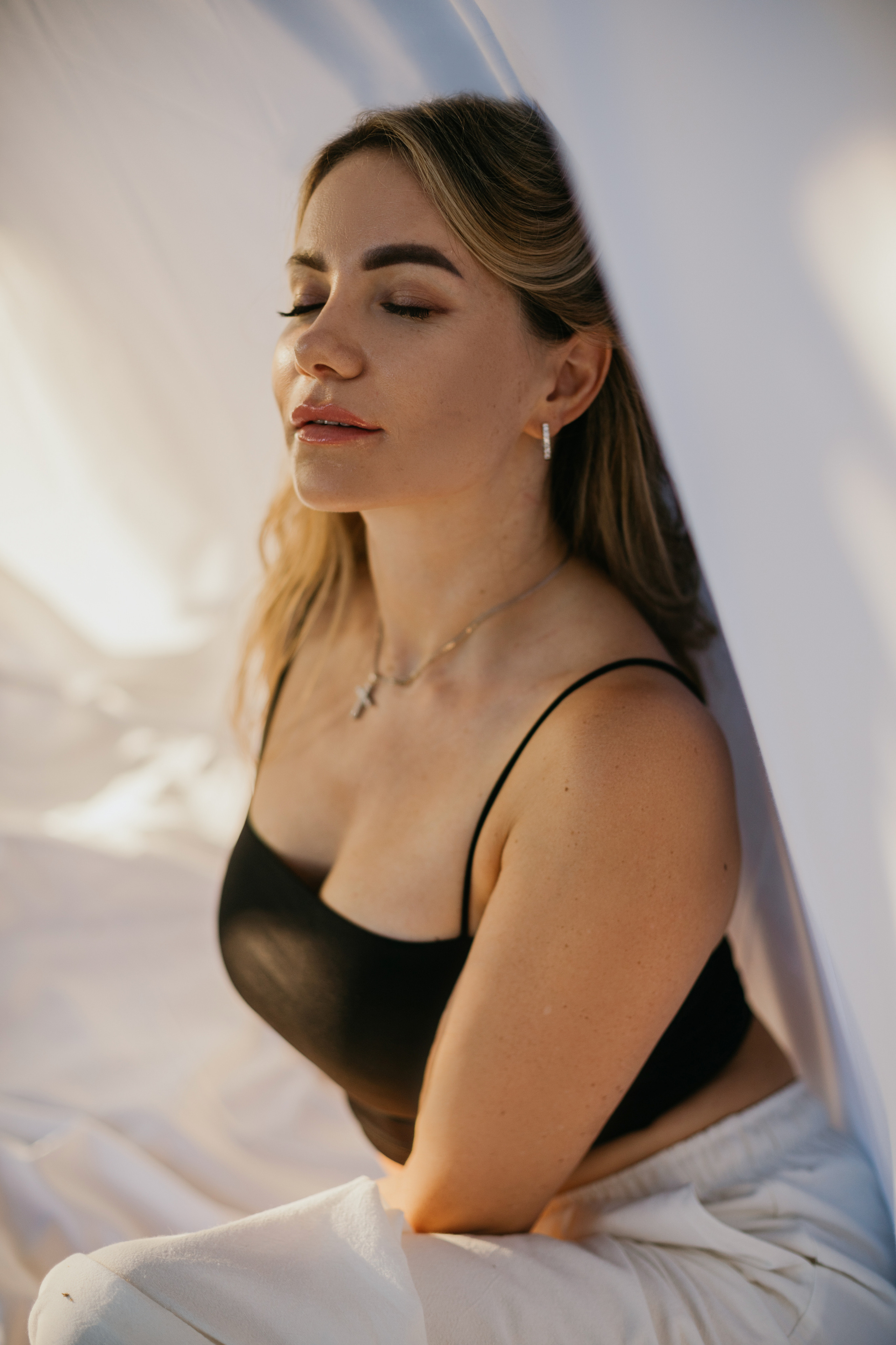 Elvira. Photographer in Barcelona capturing unique stories | Kate Chumak