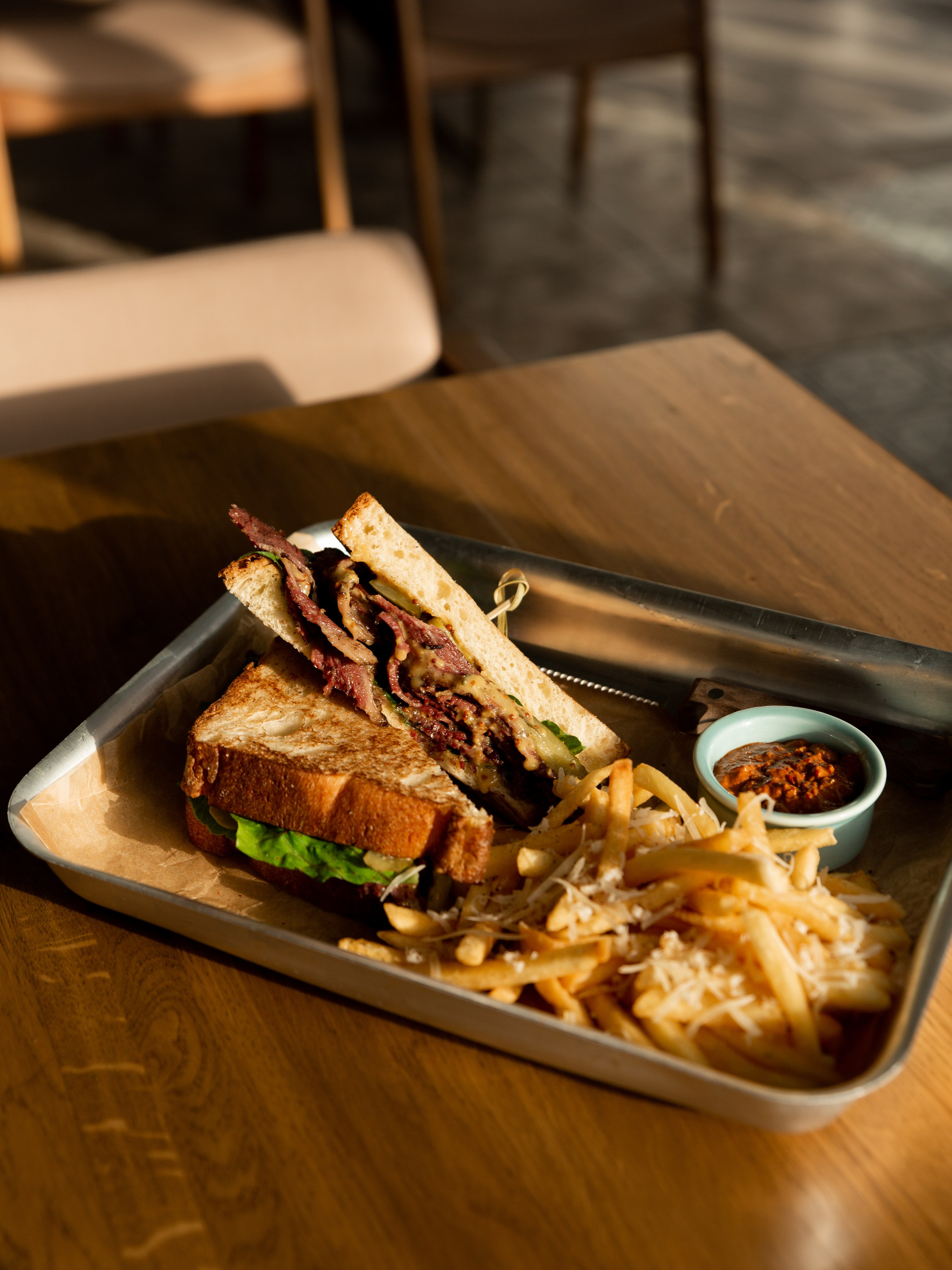 Merchants coffee shop. Photographer Vladmir Gladkov