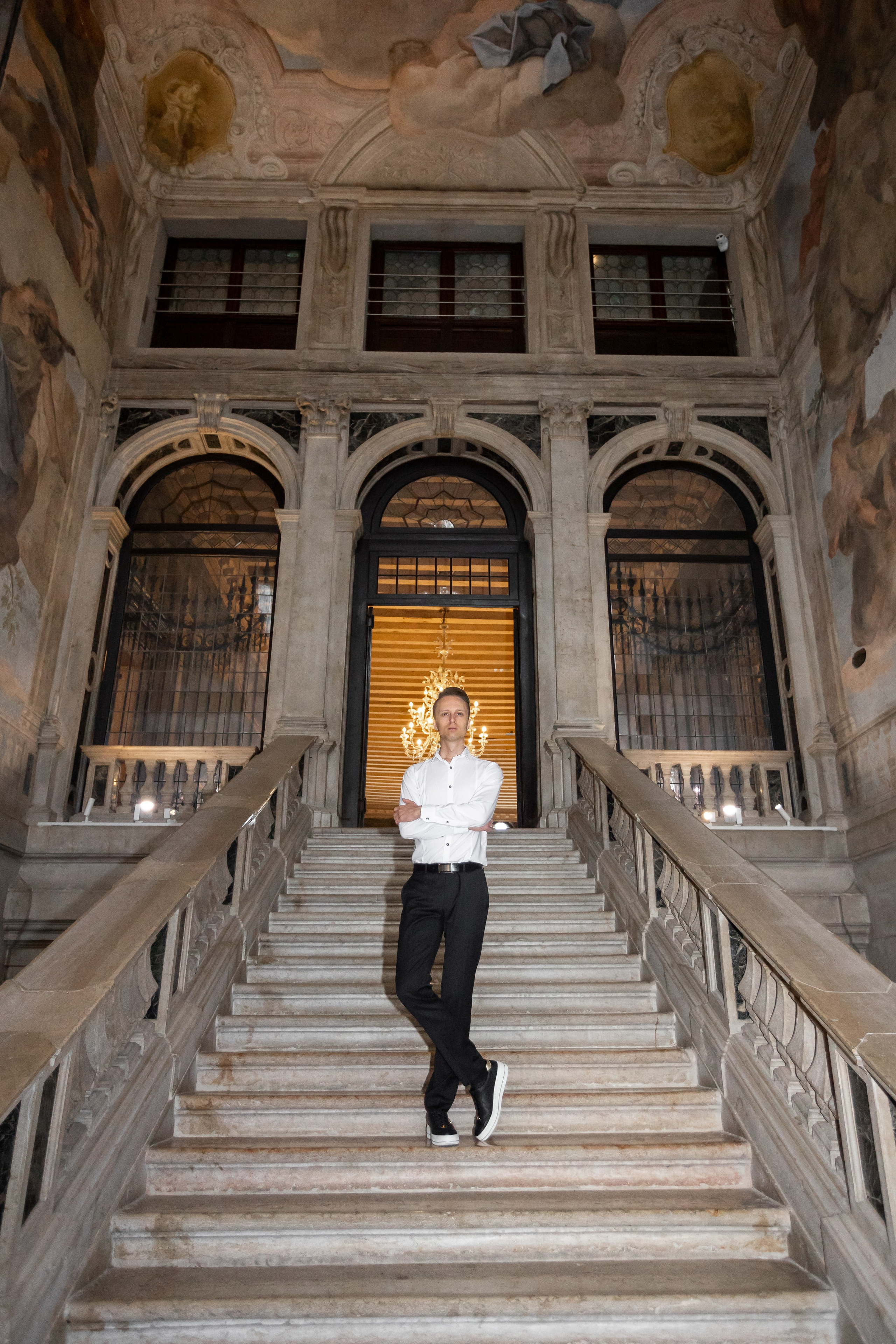 Love story in ancient palace