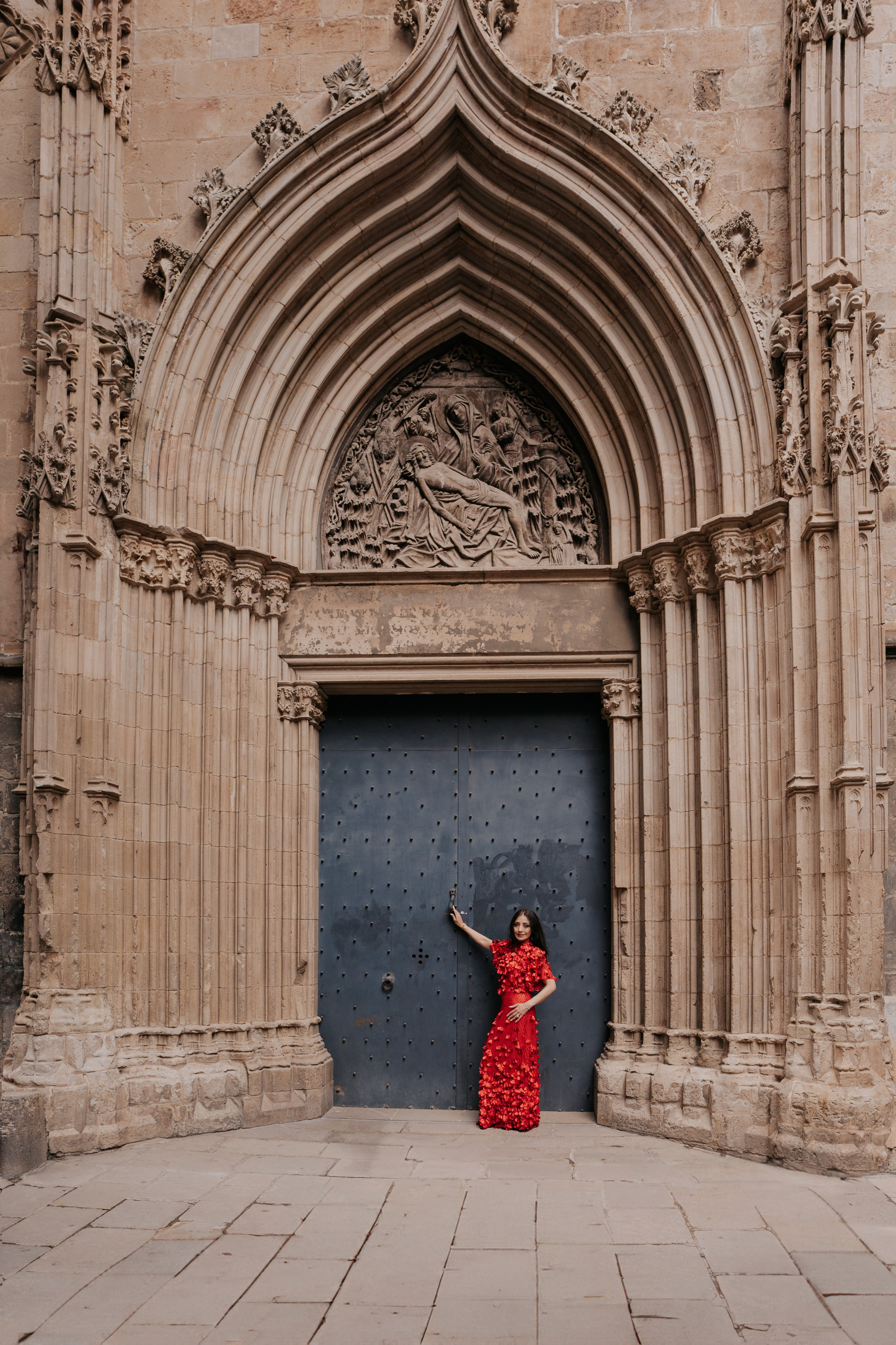 The Ultimate Barcelona Photoshoot Guide — Photographers Recommendations. DiaFoto — Wow Photographer in Barcelona | Premium Barcelona Photoshoot Experience