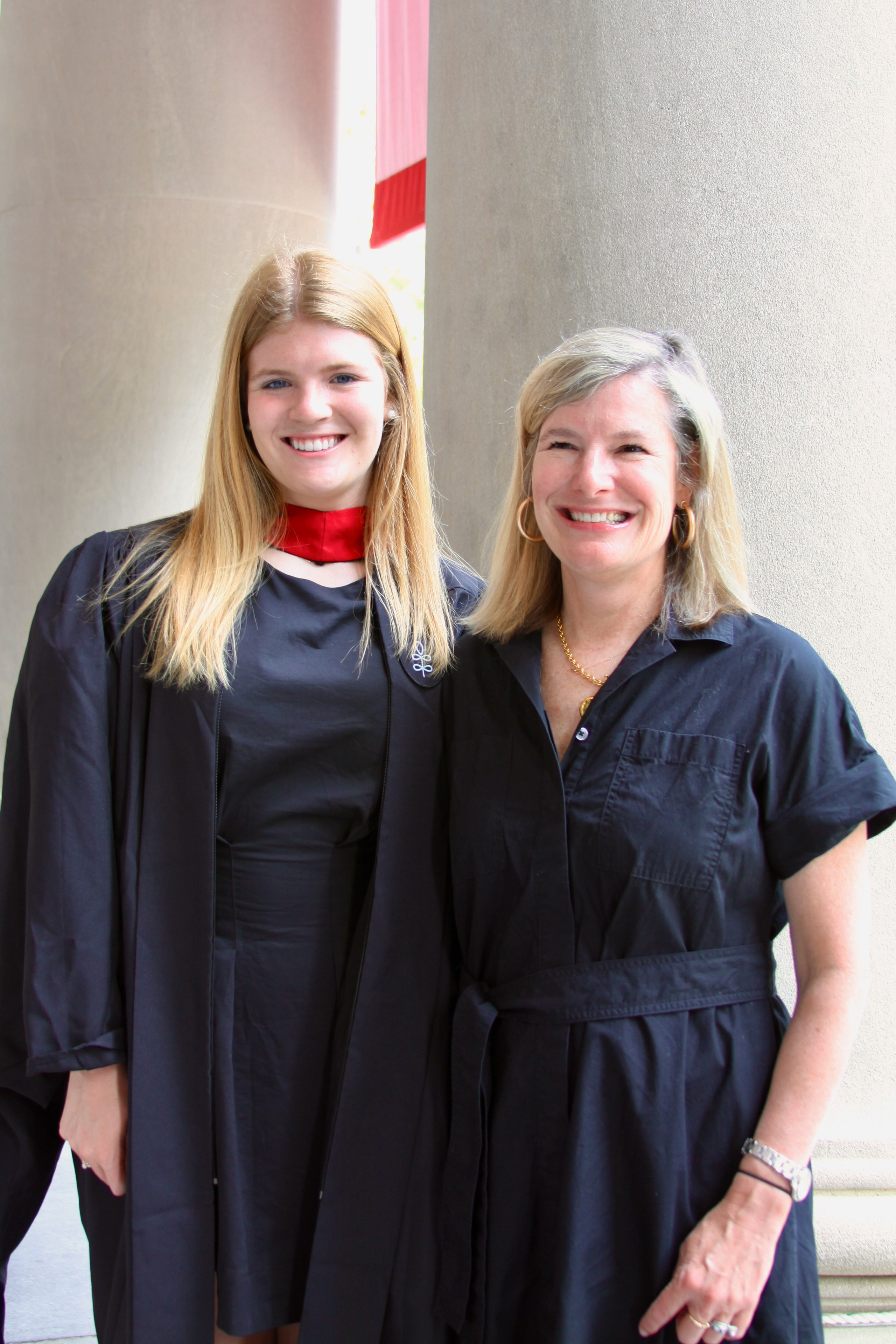 Masters graduation with Talia (group shoot). Kelly Sang, graduation and portrait photographer in Boston