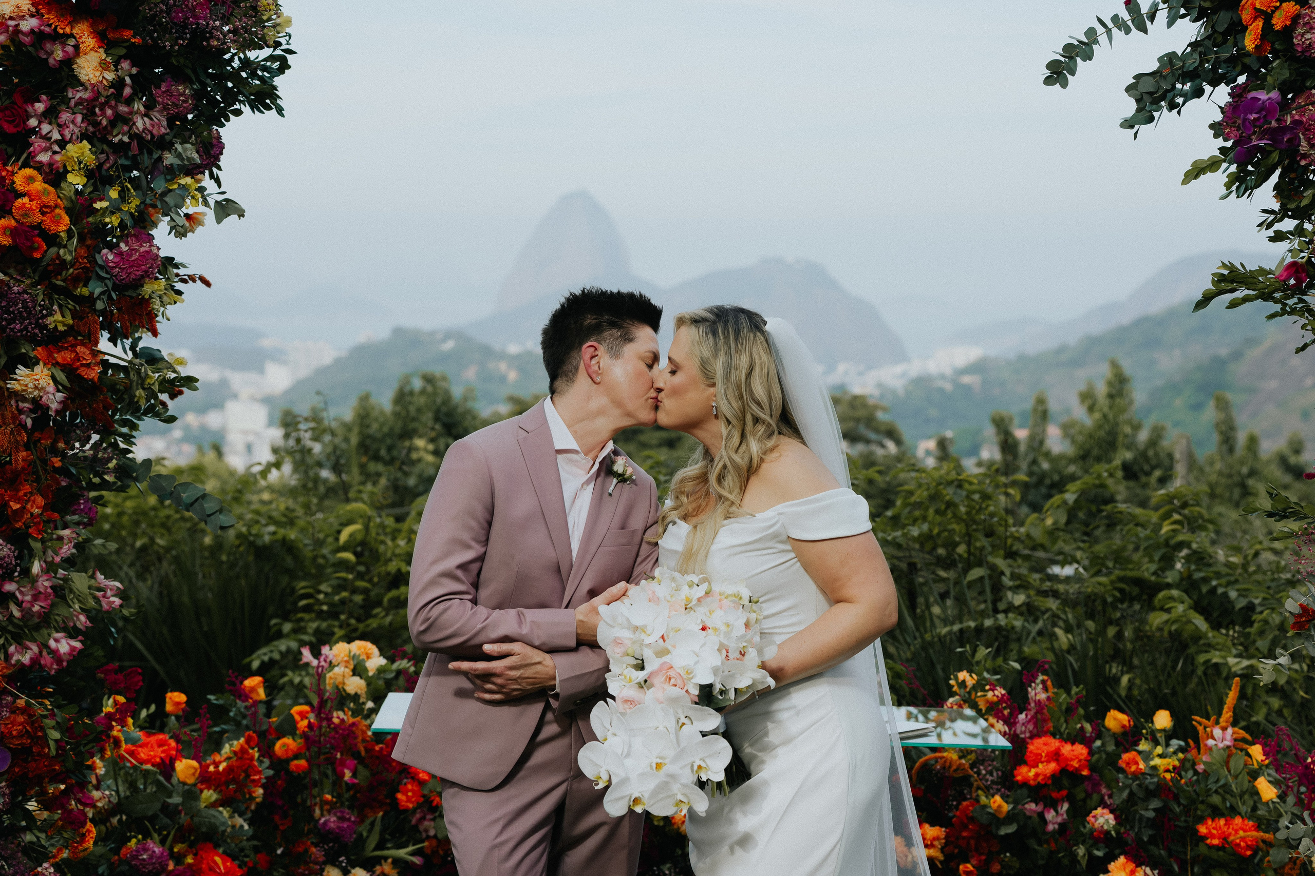 Wedding Photography in Rio de Janeiro | Destination Weddings
