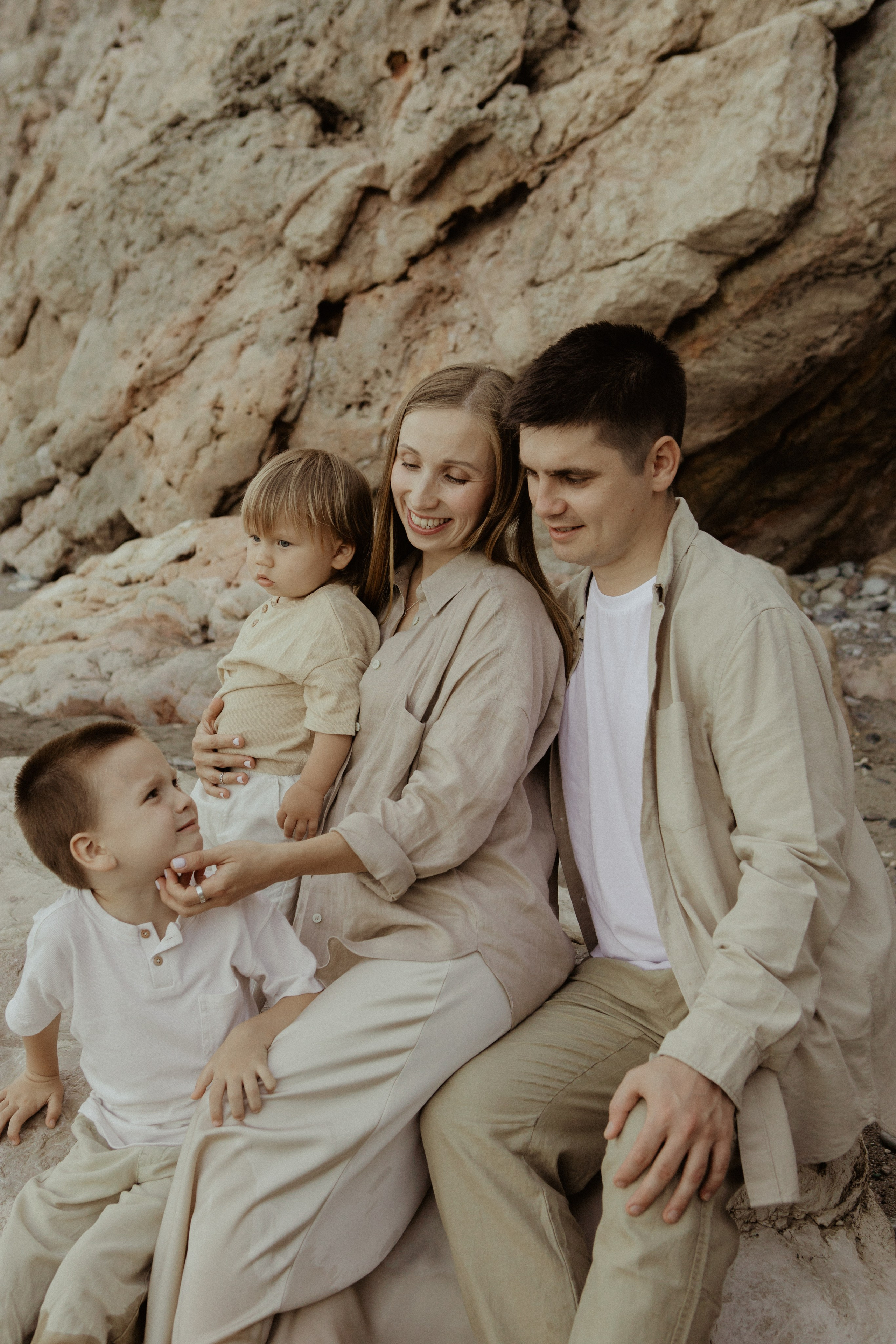 Gulnara, Rail, Ryan and Robert. Photographer Lisbon|Portugal Nadiya Kharytonenko