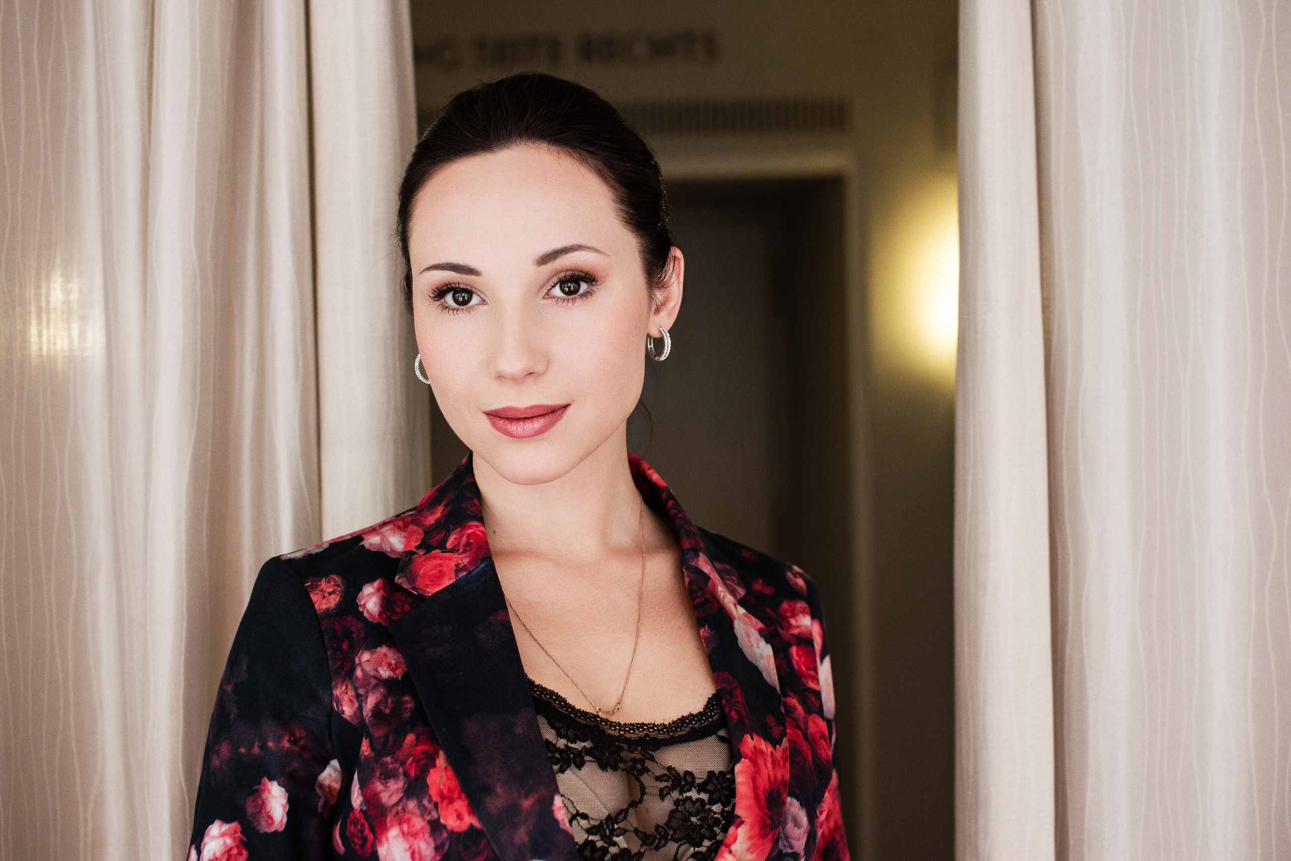 Maria Kataeva Mezzo soprano portfolio portrait