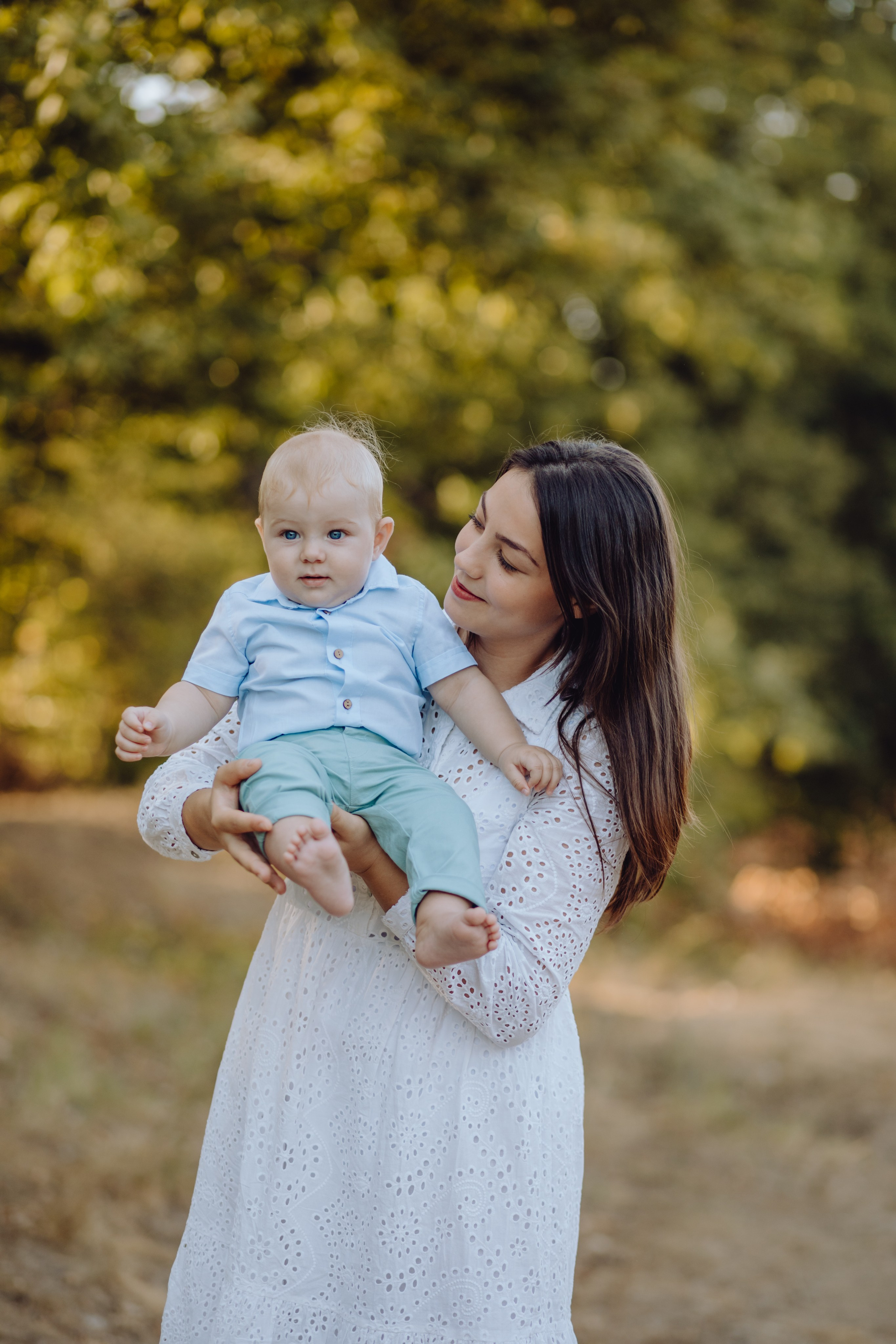 Beni & Adina. Wedding & couple photographer from Romania Rut Vetan