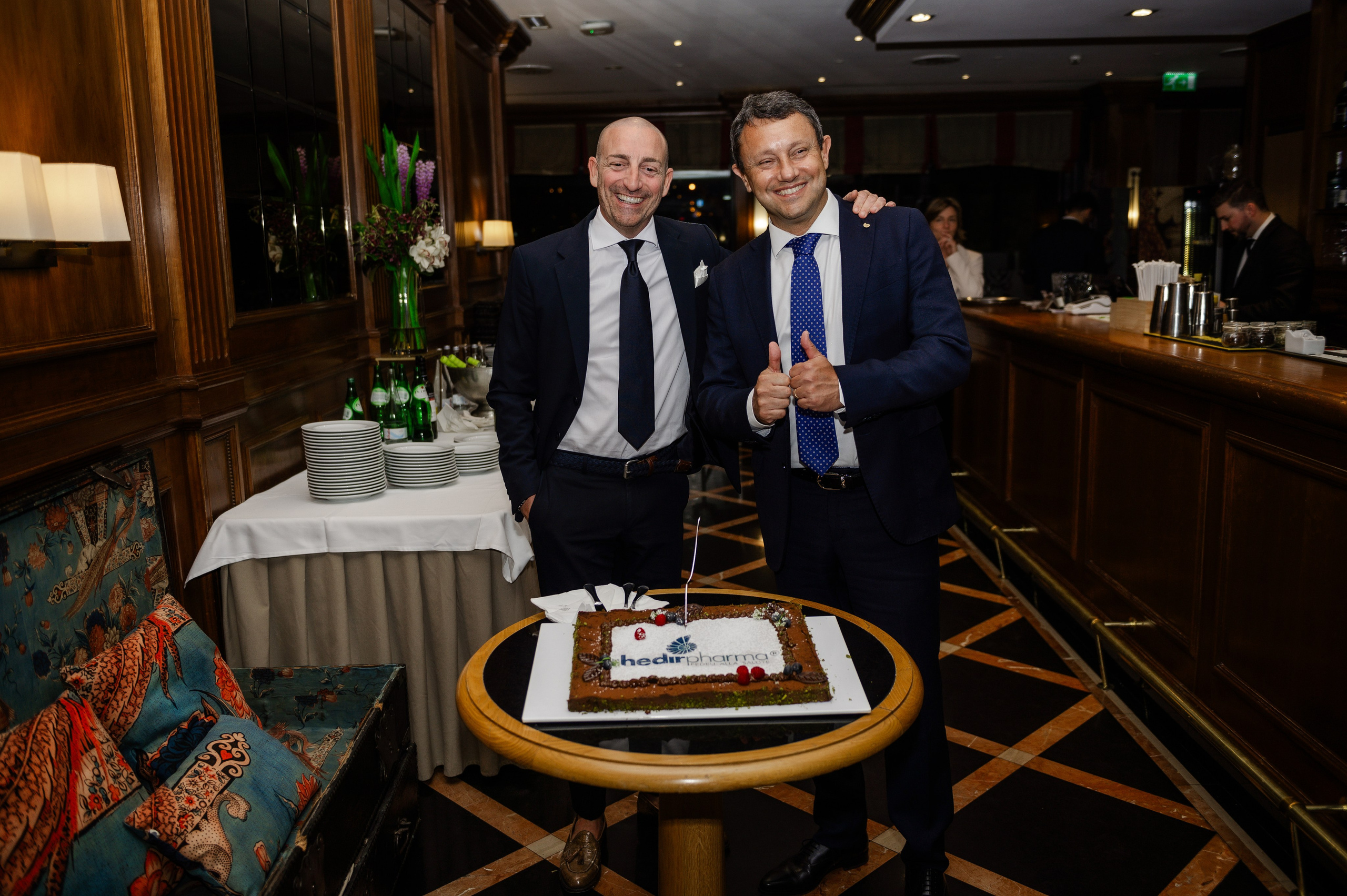 Corporate party at the restaurant — Pharma. Ваш фотограф в Лиссабоне — Анна Белова