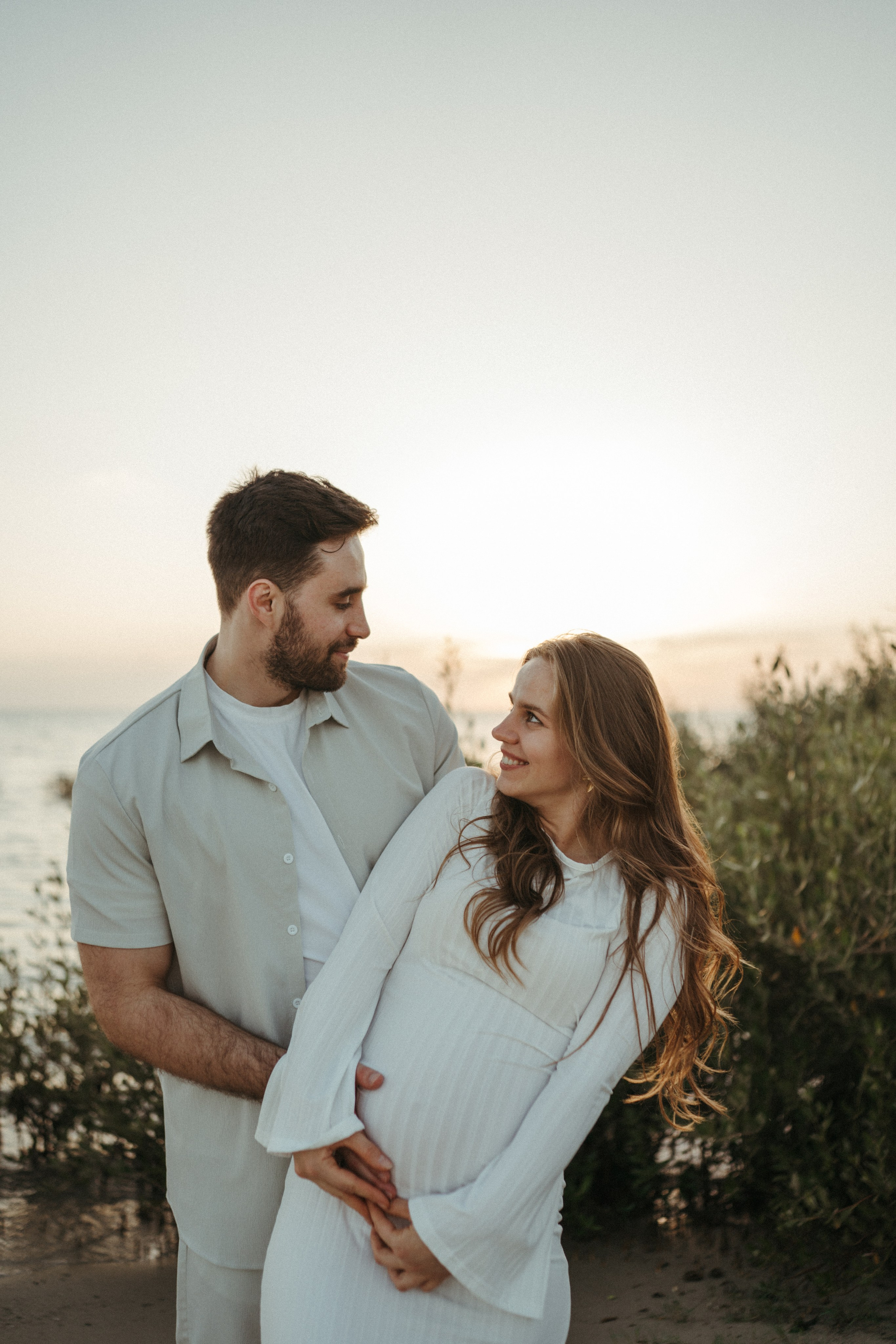 Dasha and Jenya. Maternity. Family photographer in Saudi Arabia