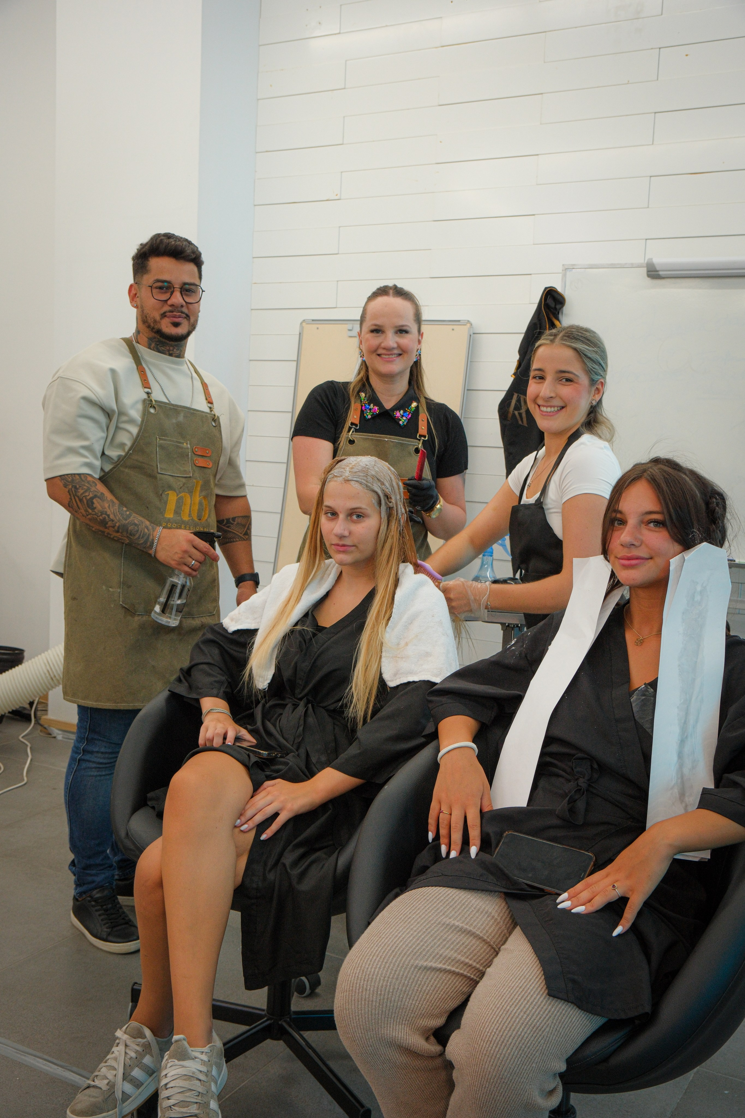 Hair Colouring Course — Porto, Portugal. Main