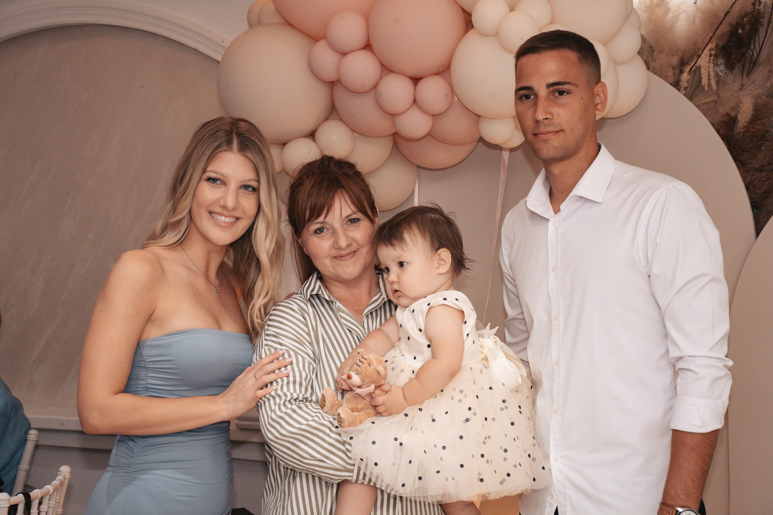 Isidora, rođendan. BambinaaPhotography