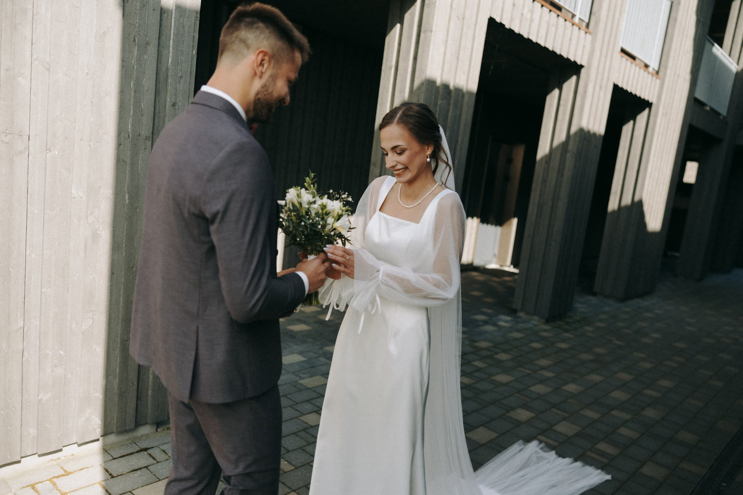 Kristīne & Artis: Romantisks kāzu stāsts Bauskas apkaimē. Fotogrāfs kāzām, ģimenēm un dažādiem pasākumiem
