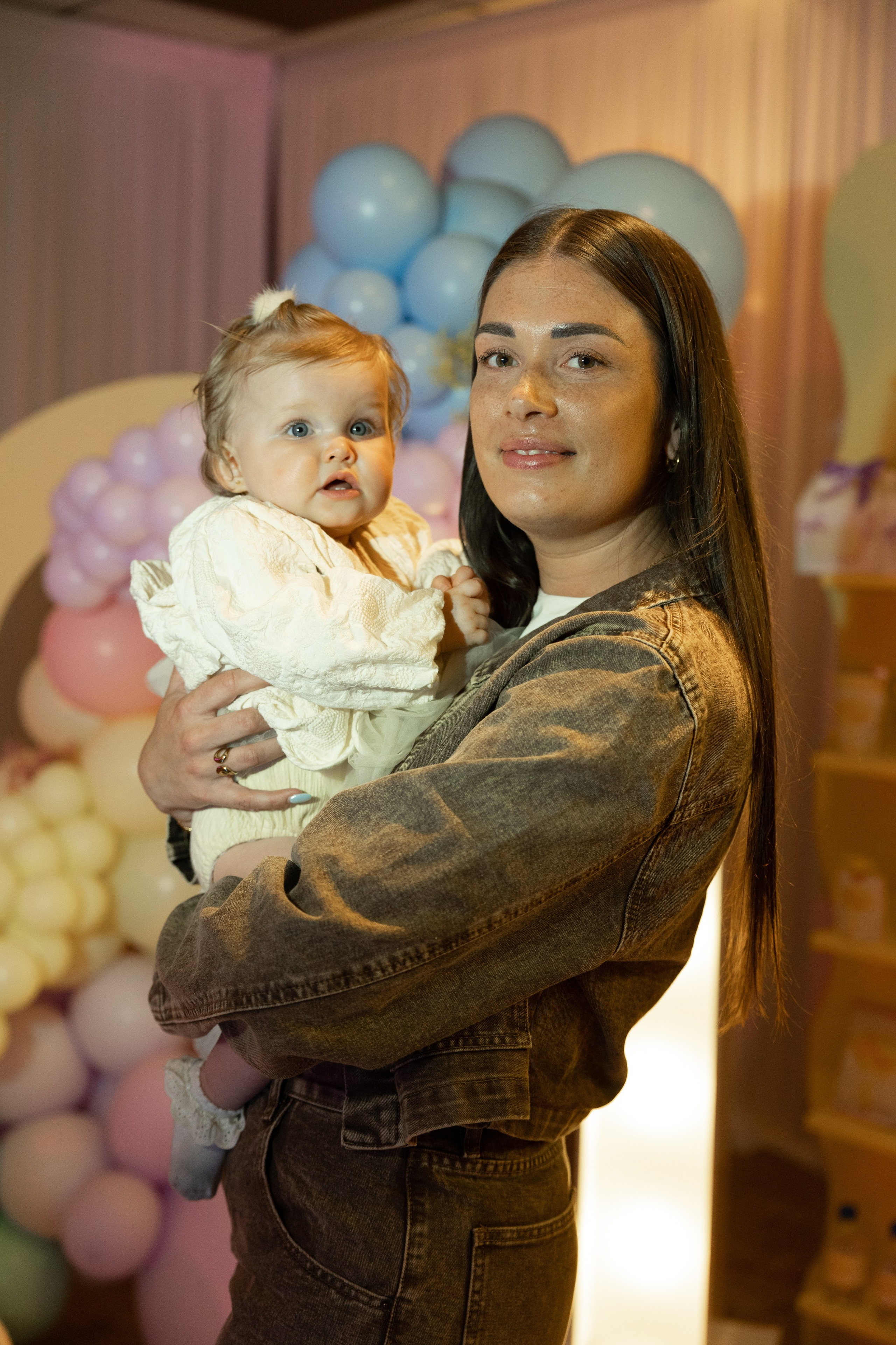 1 st Birthday. Portrait and Family Photographer in Netherlands