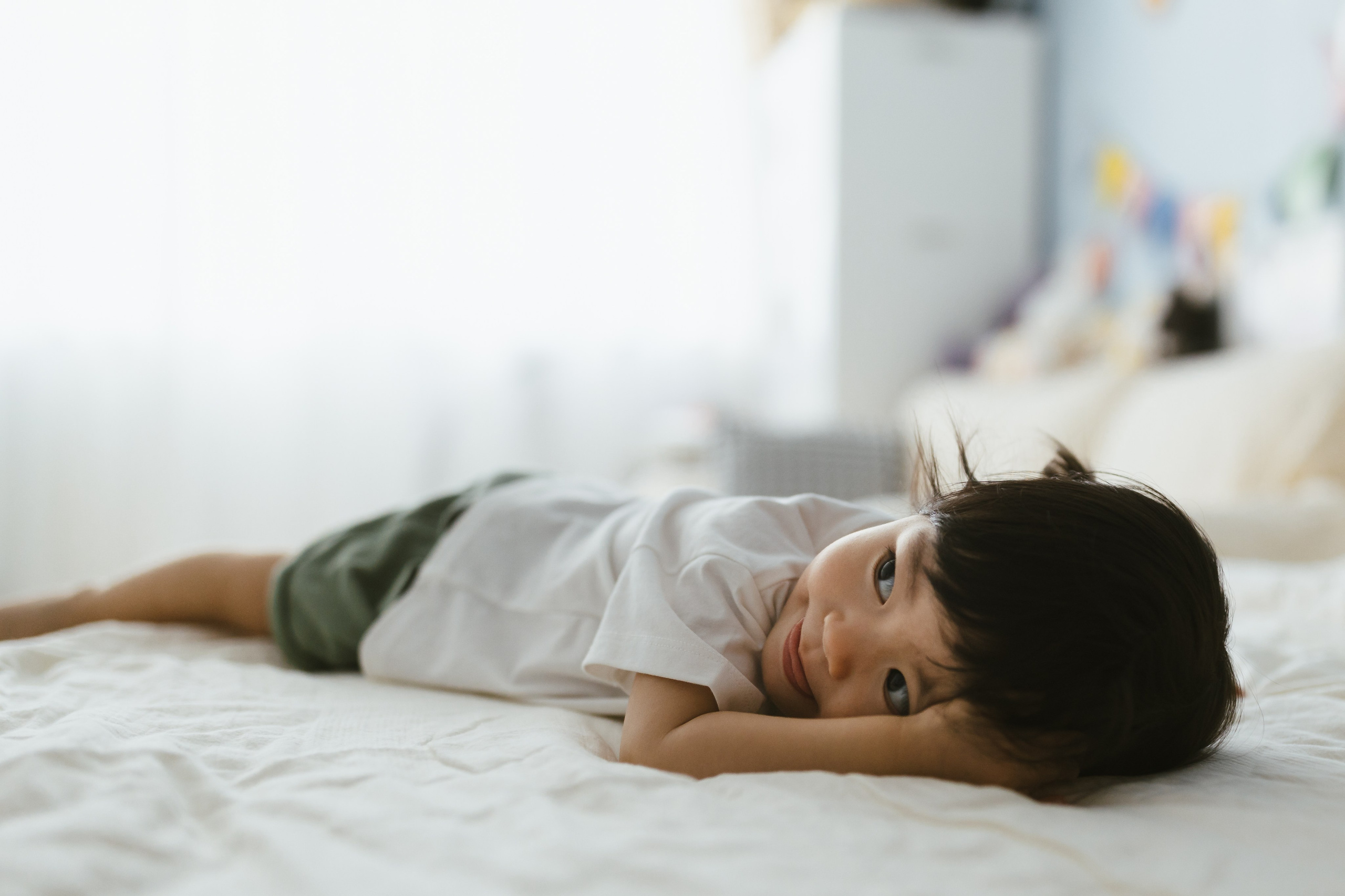 A photo shoot of an adorable 1.5-year-old girl. Shanghai Family Photographer Dora
