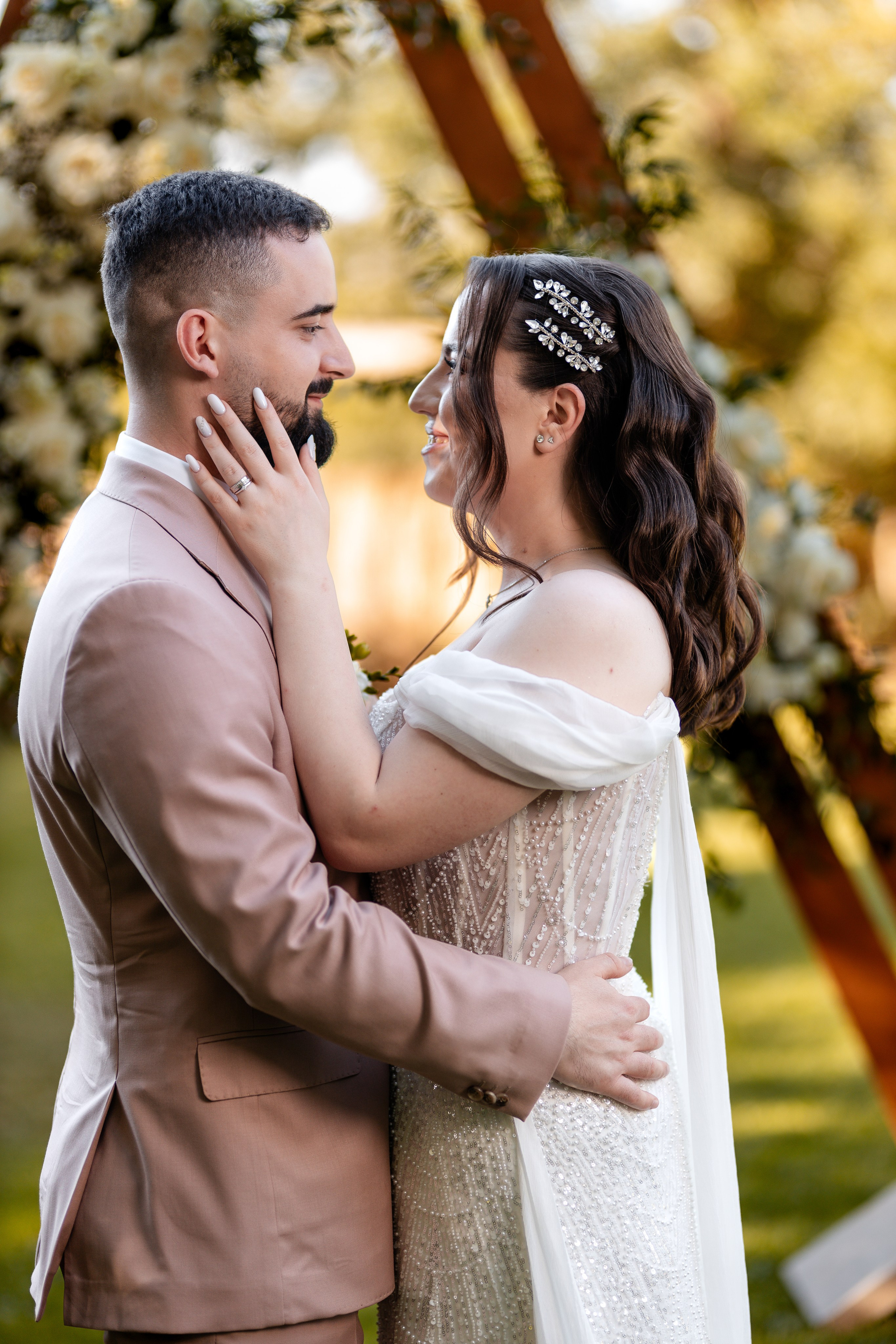 Mihai & Iasmina. Lucian Dedeu — Fotograf de nuntă și eveniment