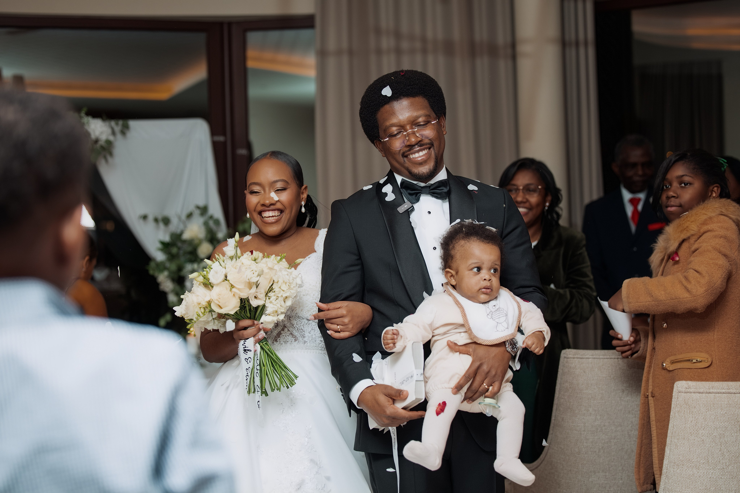 Nawik e Ethson. Fazemos o seu casamento ser lembrado por gerações