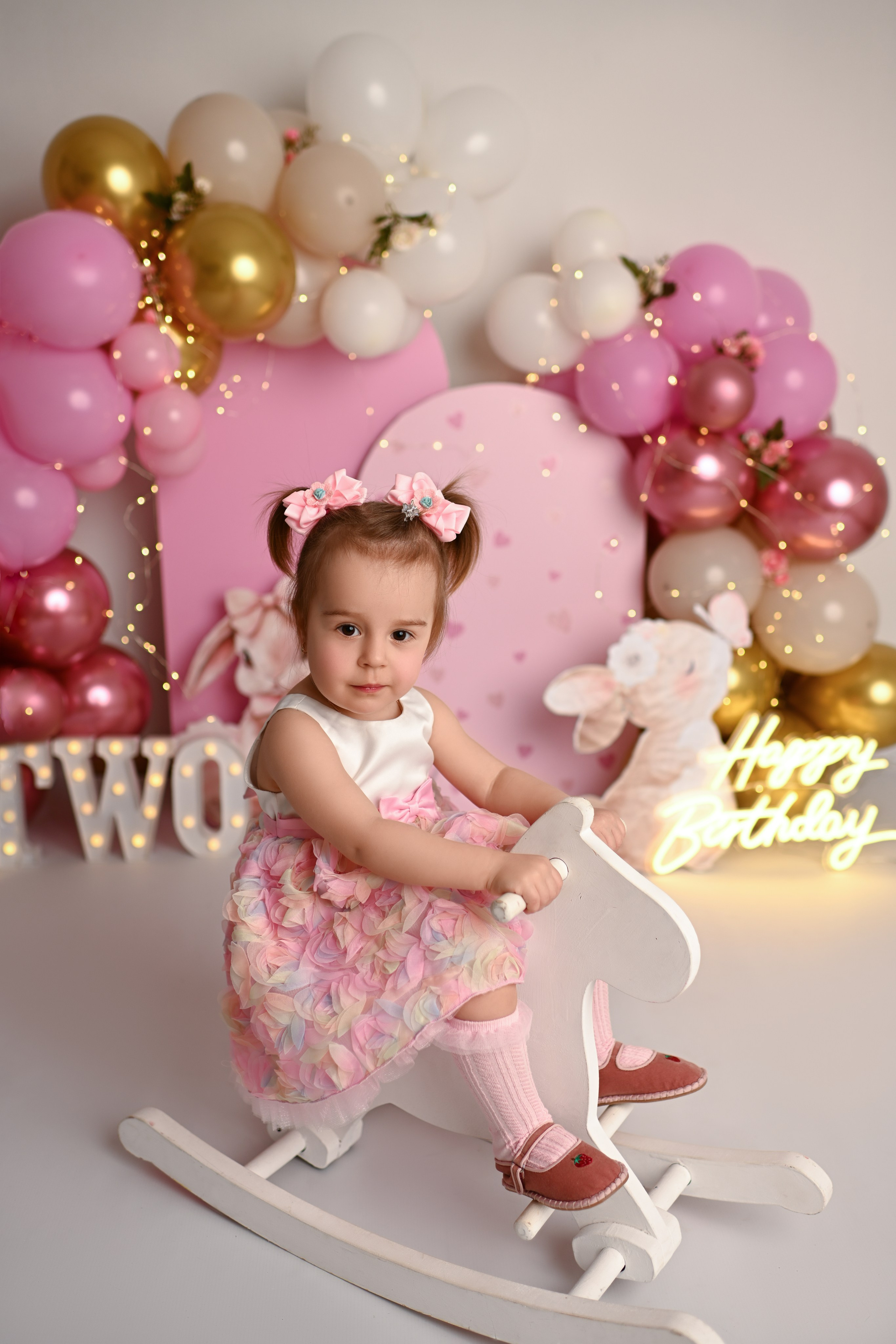 Cake Smash Fotoshooting zum ersten, zweiten Geburtstag. Neugeborene, Baby Fotografin in Düren (NRW) - Vitalina Unruh