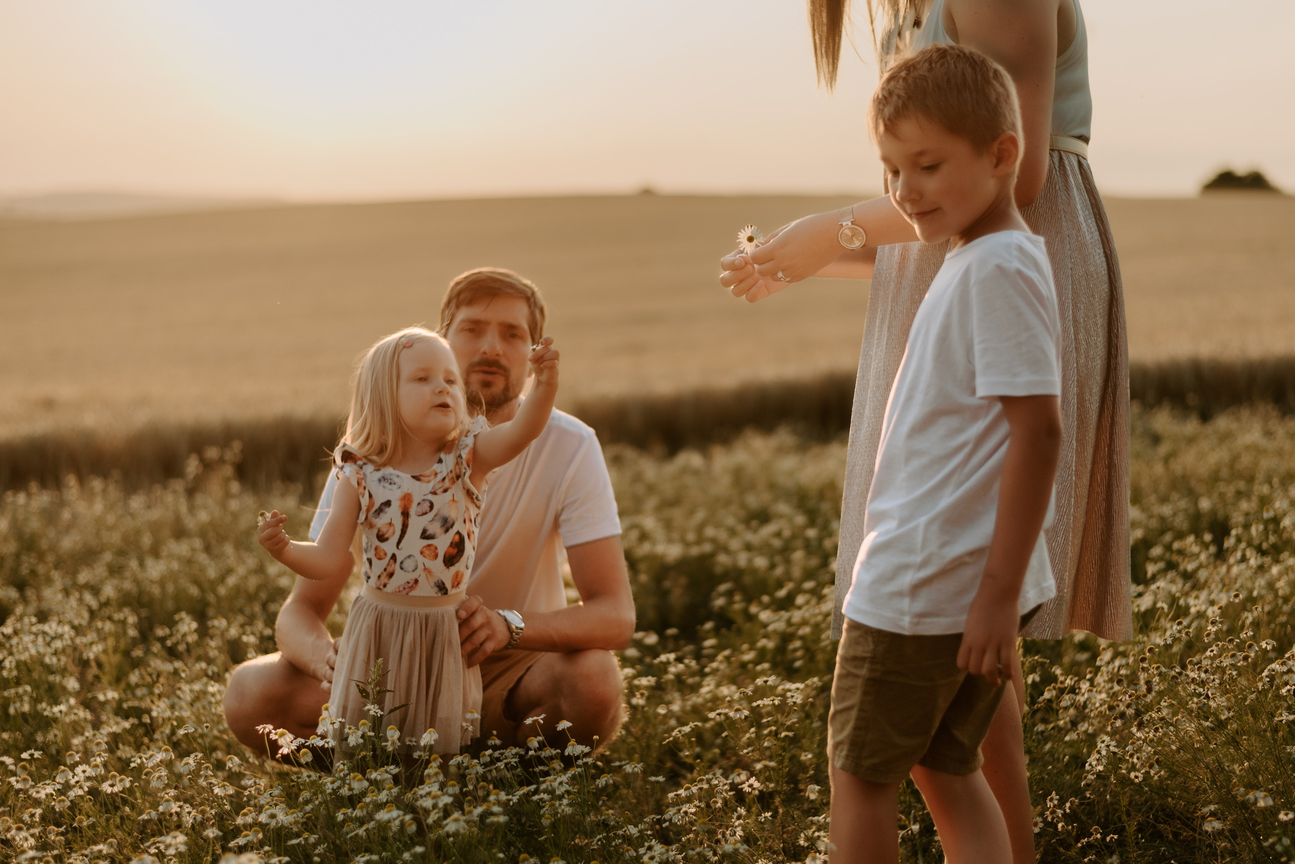Lucka and family. Lifestyle, wedding and family photographer