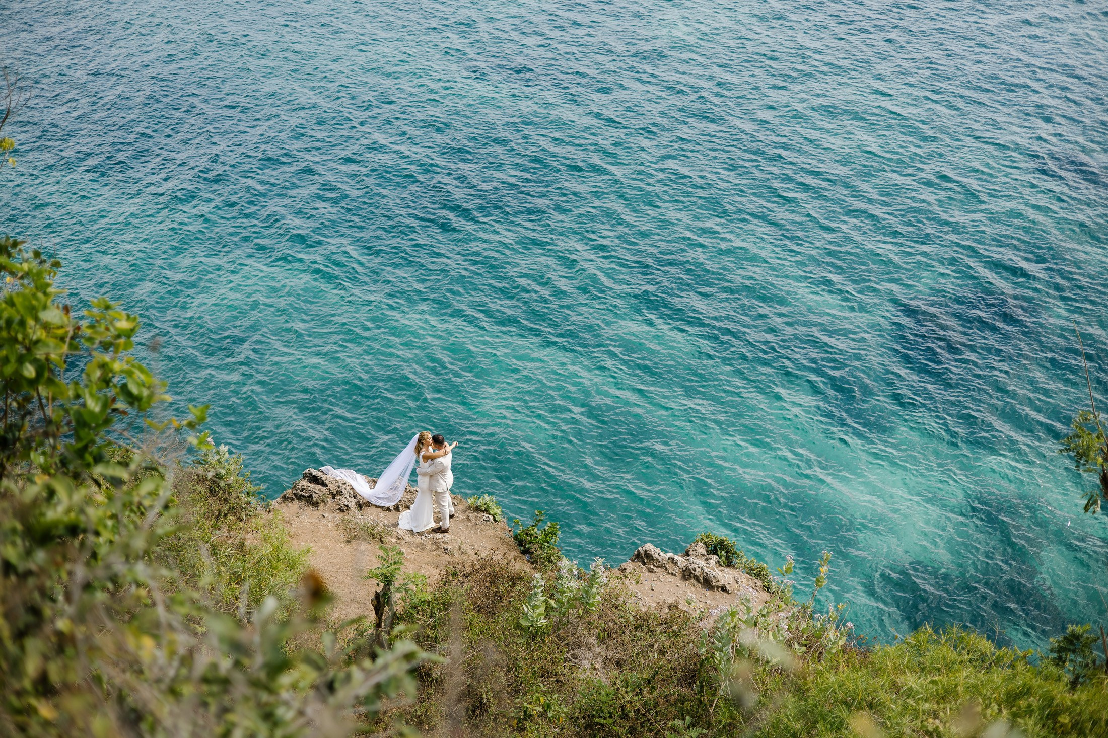 Escape to Bali on a cliff. Get.it.feel — Aesthetic Photography and Videography